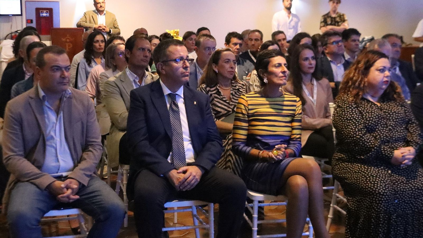 Numerosos asistentes a la gala por el V Aniversario del Ceuta Open Future celebrada en el Hotel Parador La Muralla Numerosos asistentes a la gala por el V Aniversario del Ceuta Open Future celebrada en el Hotel Parador La Muralla