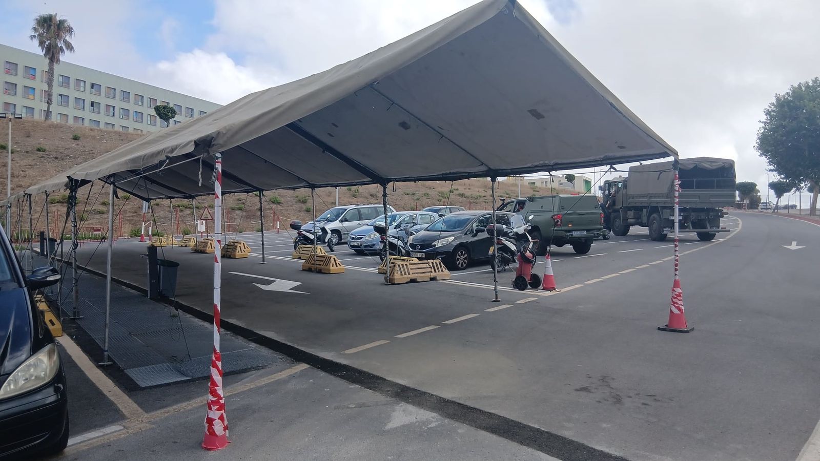 Ceuta supera ya el millar de vehículos diarios en la zona de embolsamiento y consolida su papel clave en la OPE