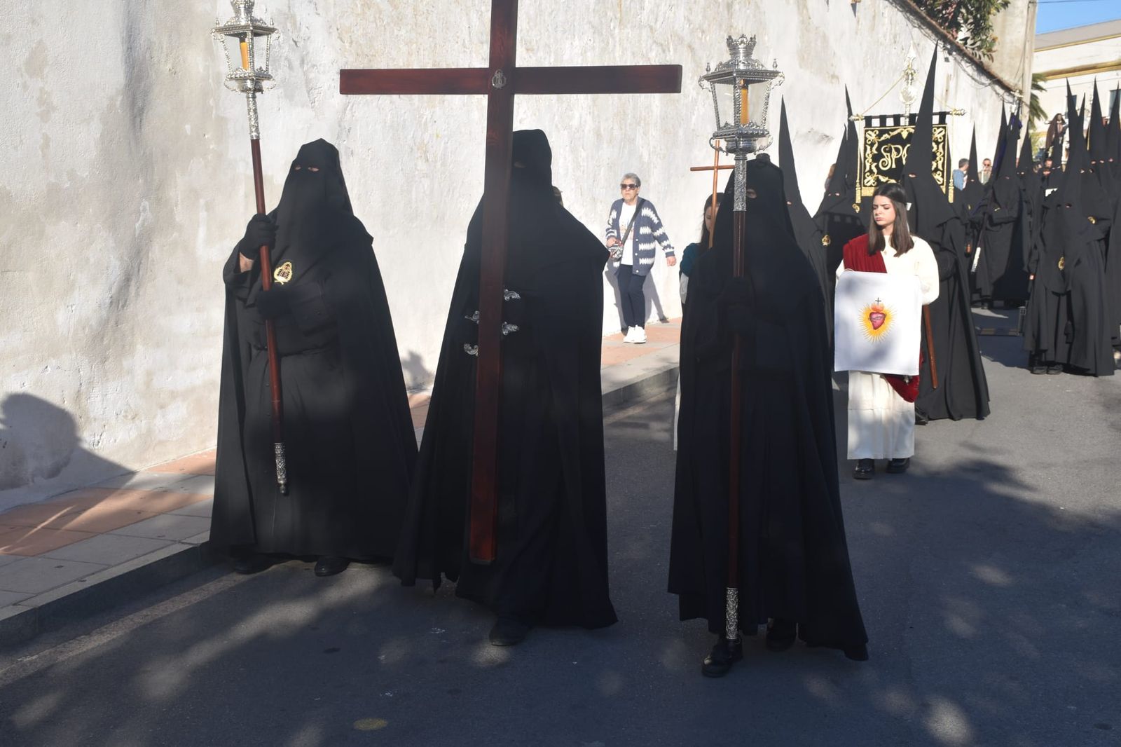 Paz, piedad y silencio desde la falda del Hacho
