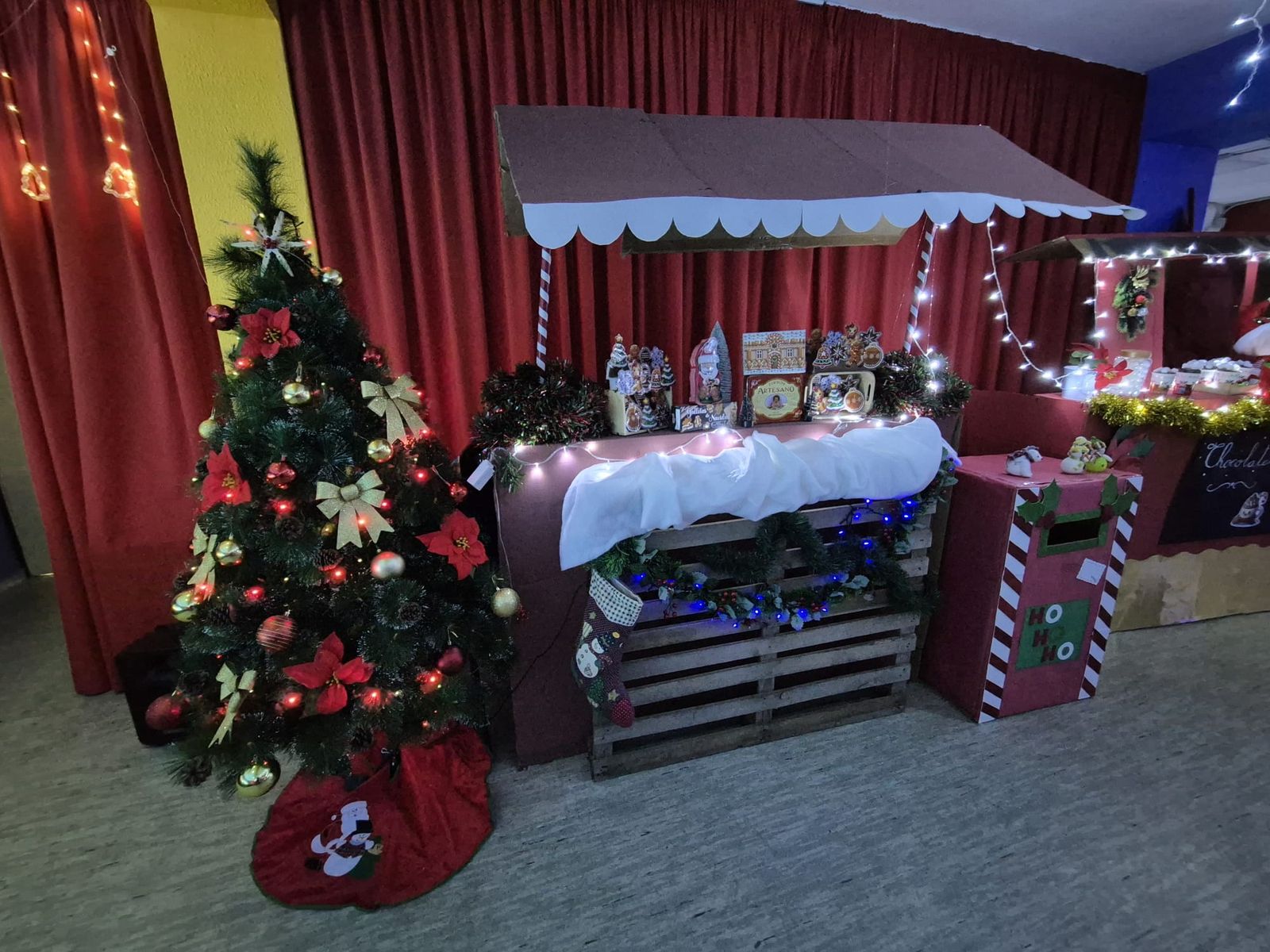 El CEIP Maestro Juan Morejón presenta su solidaria “Plaza de la Navidad”