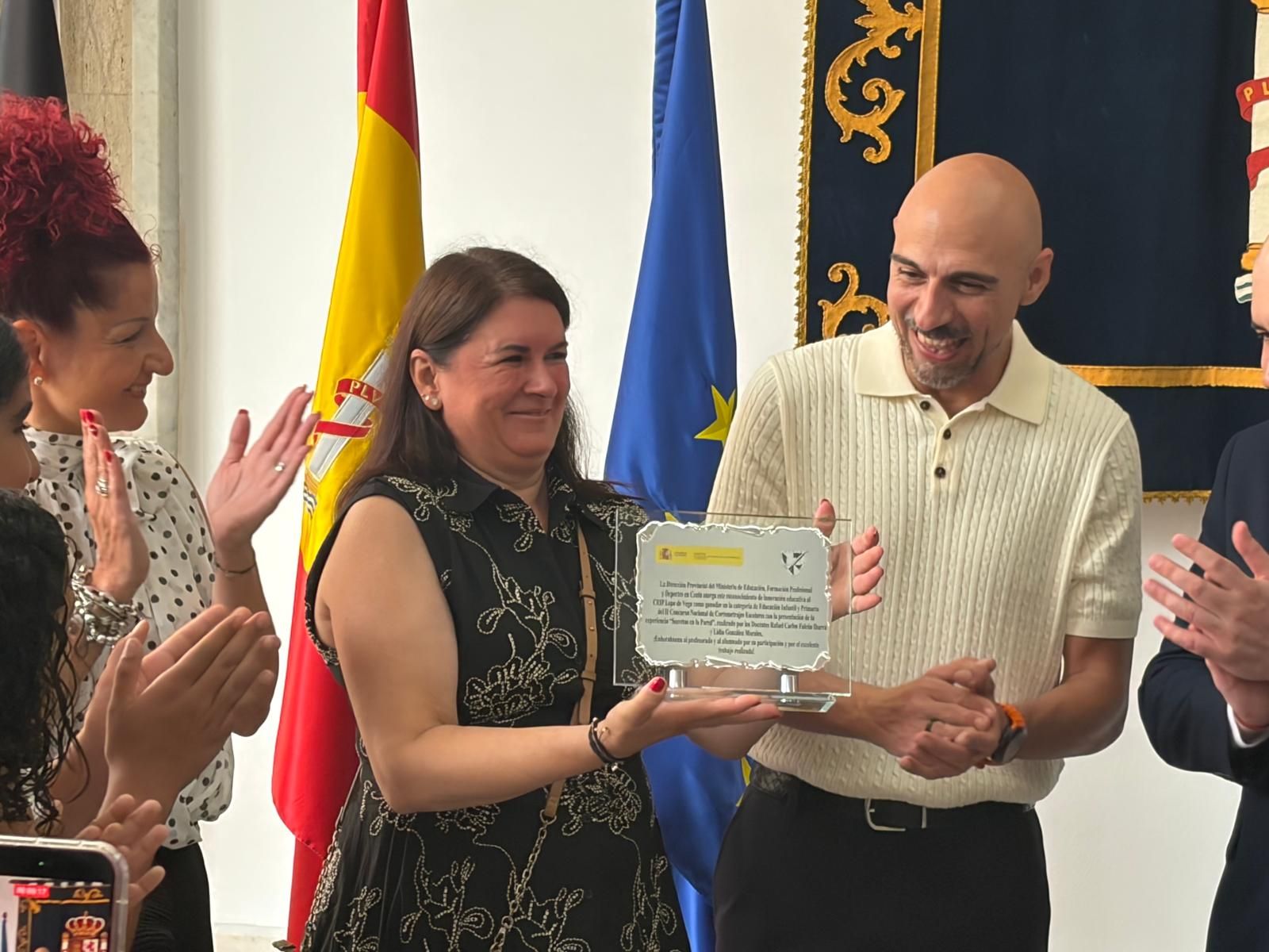 Triano recibe a “los ganadores del Óscar” de Educación: el alumnado del Lope de Vega
