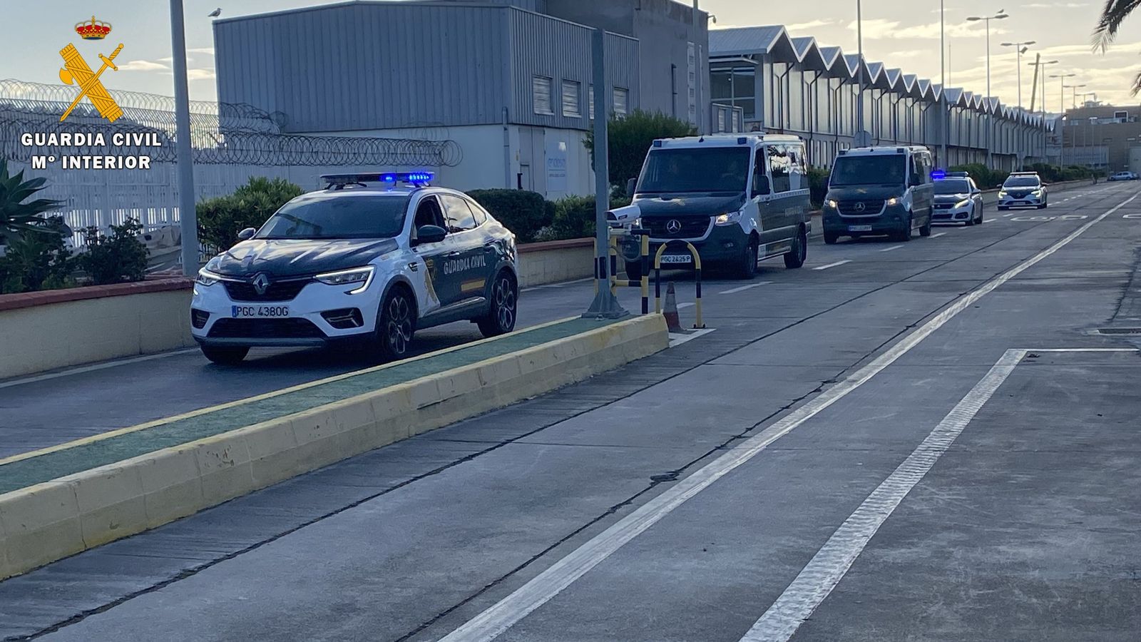 Red desmantelada el martes en Ceuta cobraba 8.000€ a migrantes y se vincula a una desaparición Red desmantelada el martes en Ceuta cobraba 8.000€ a migrantes y se vincula a una desaparición