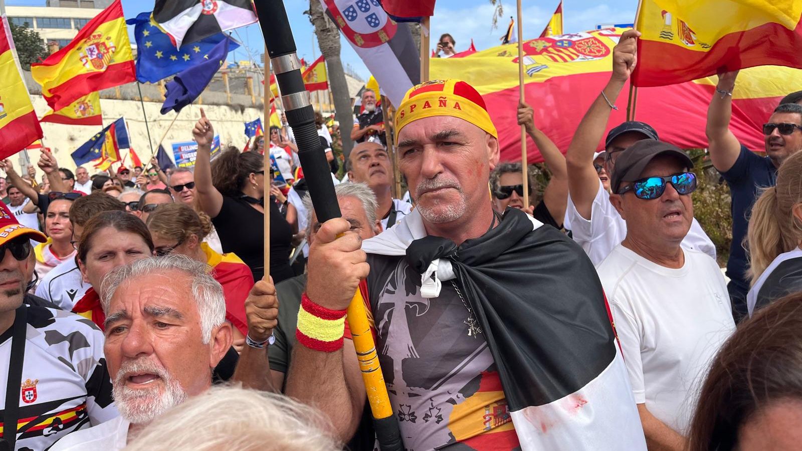 Marcha ciudadana hacia el Tarajal por la españolidad de Ceuta y la protección de la frontera
