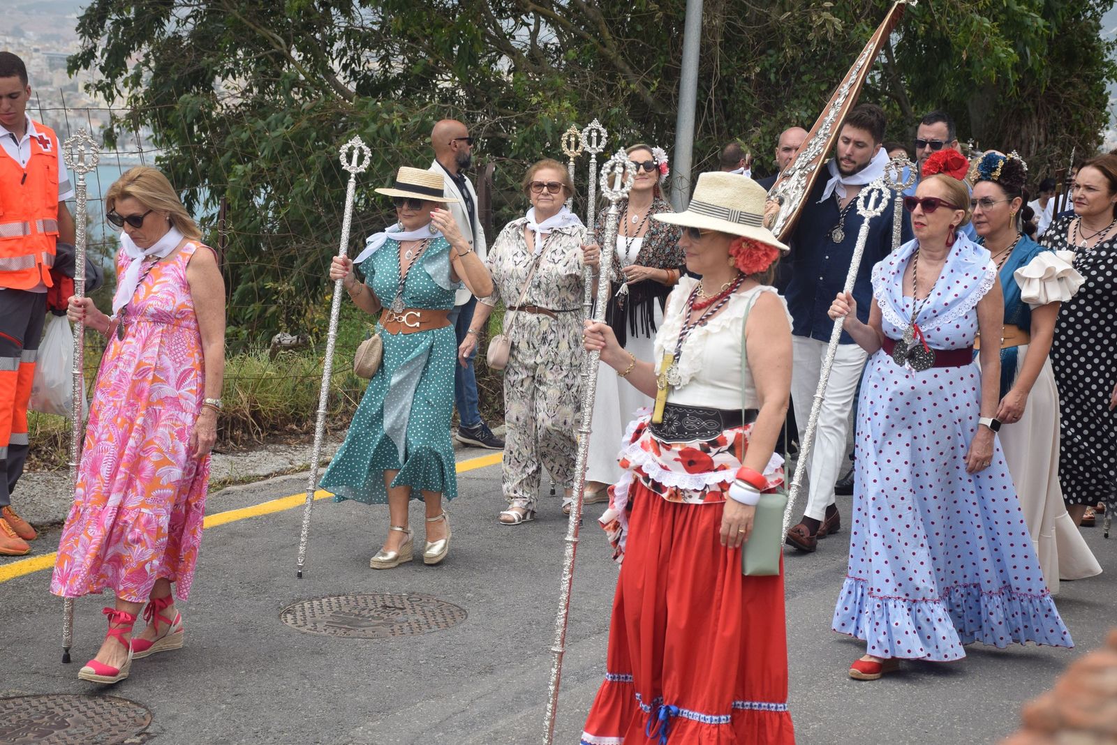 Tradición, fe y calor: Ceuta se vuelca con San Antonio