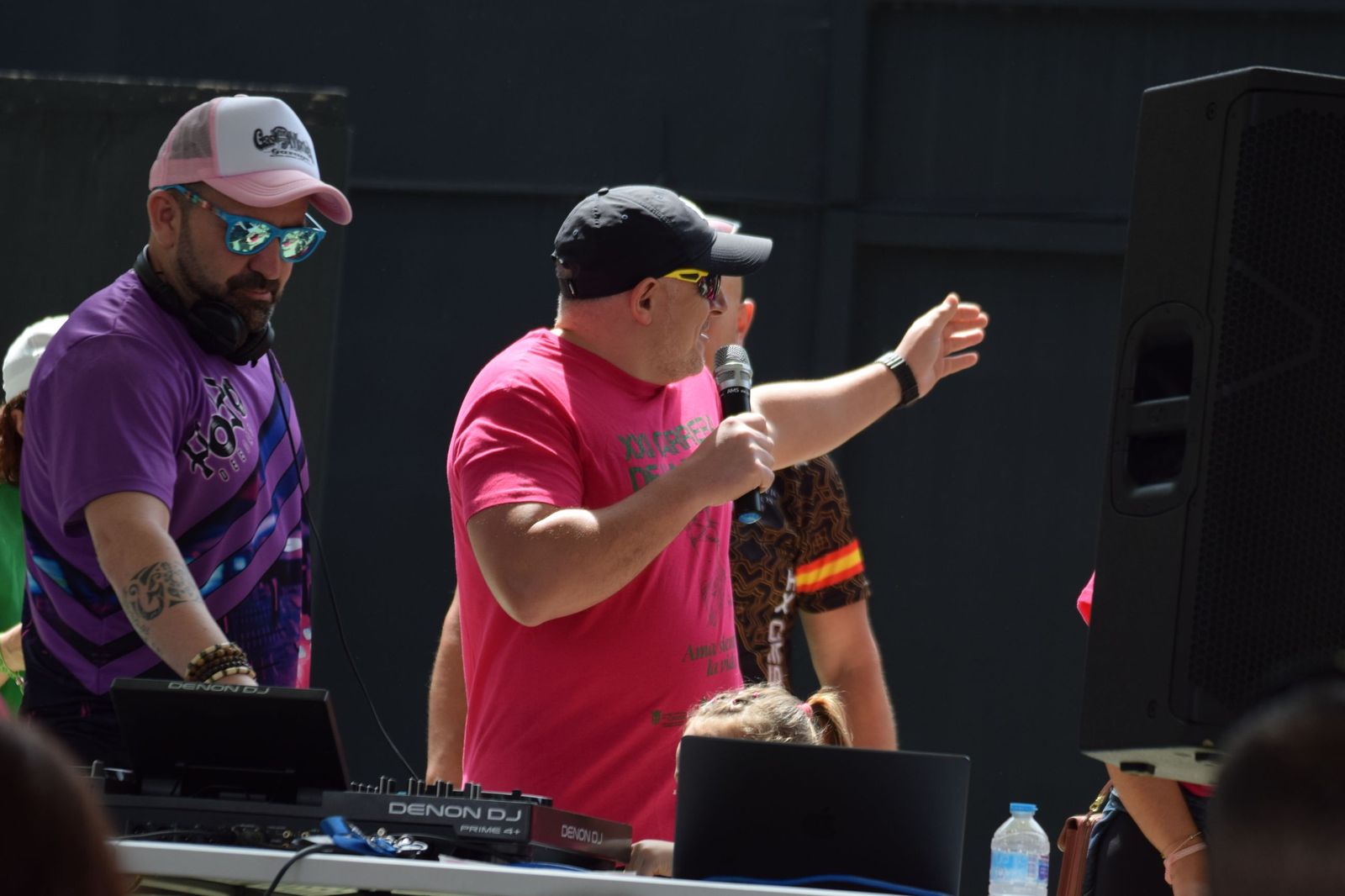 Ceuta se viste de rosa para abrazarse a la vida