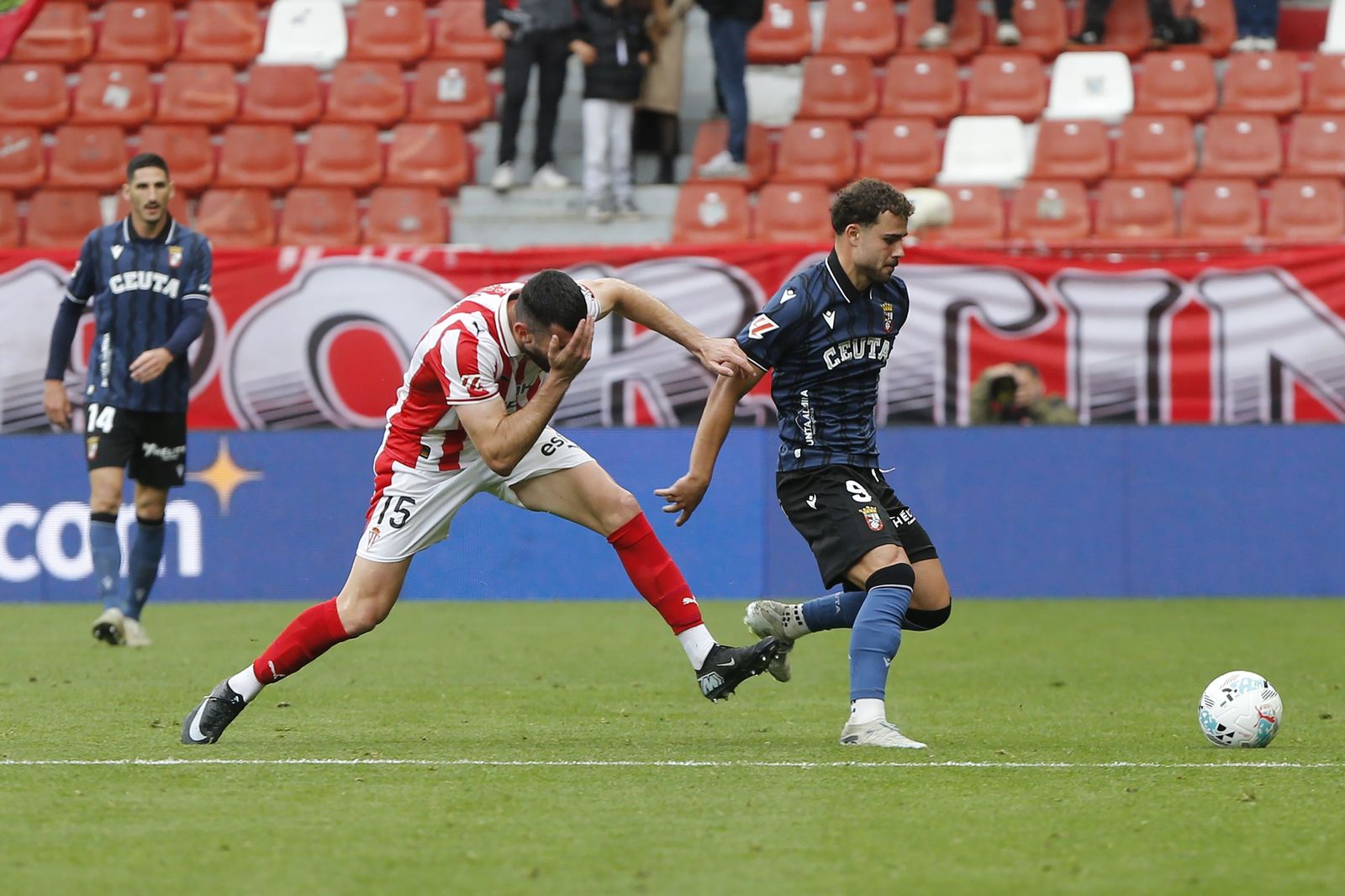 Partido Sporting de Gijón-AD Ceuta