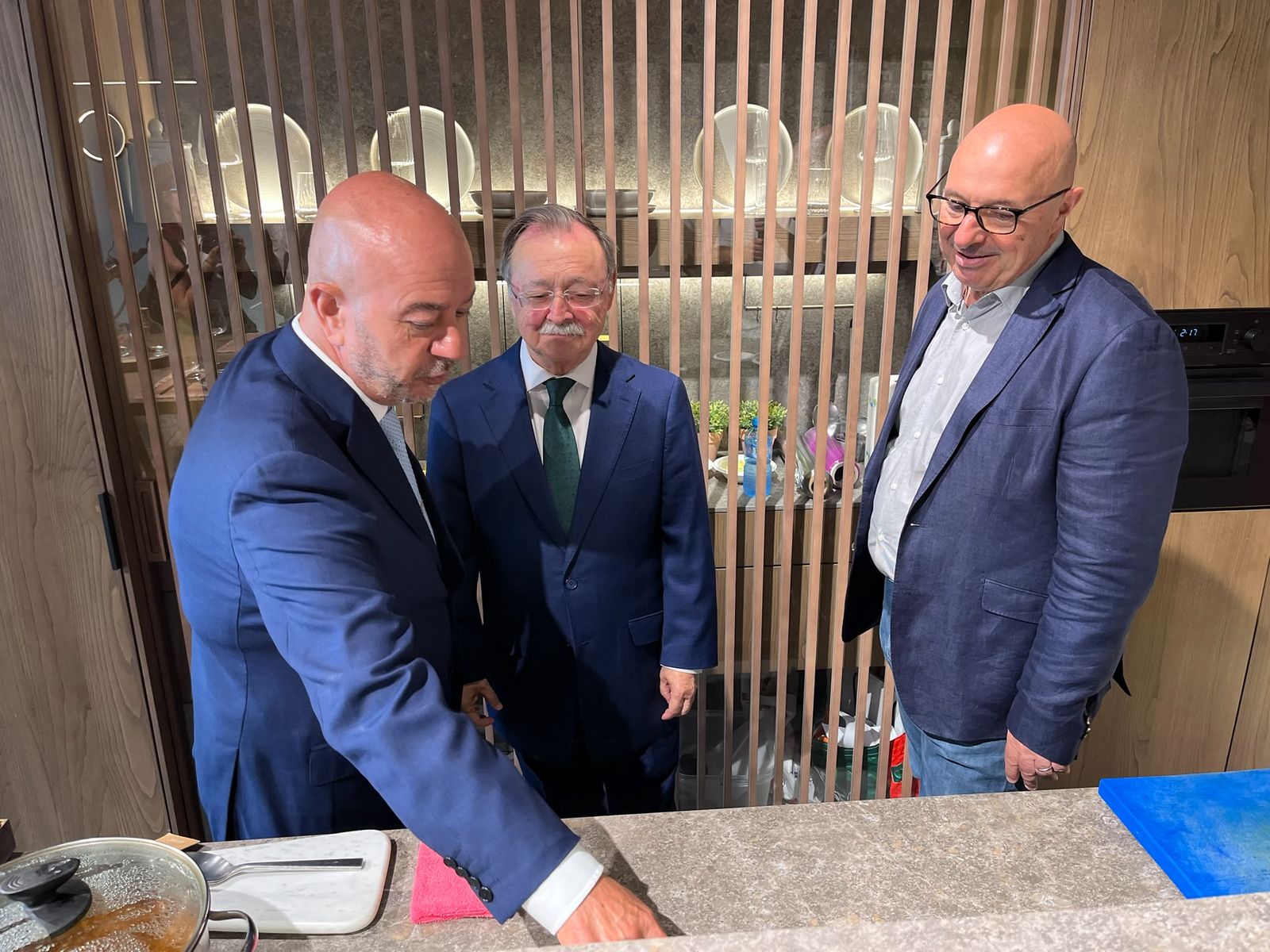 La ciudad da la bienvenida a la ampliación de MuecoCeuta en un acto de gran pompa