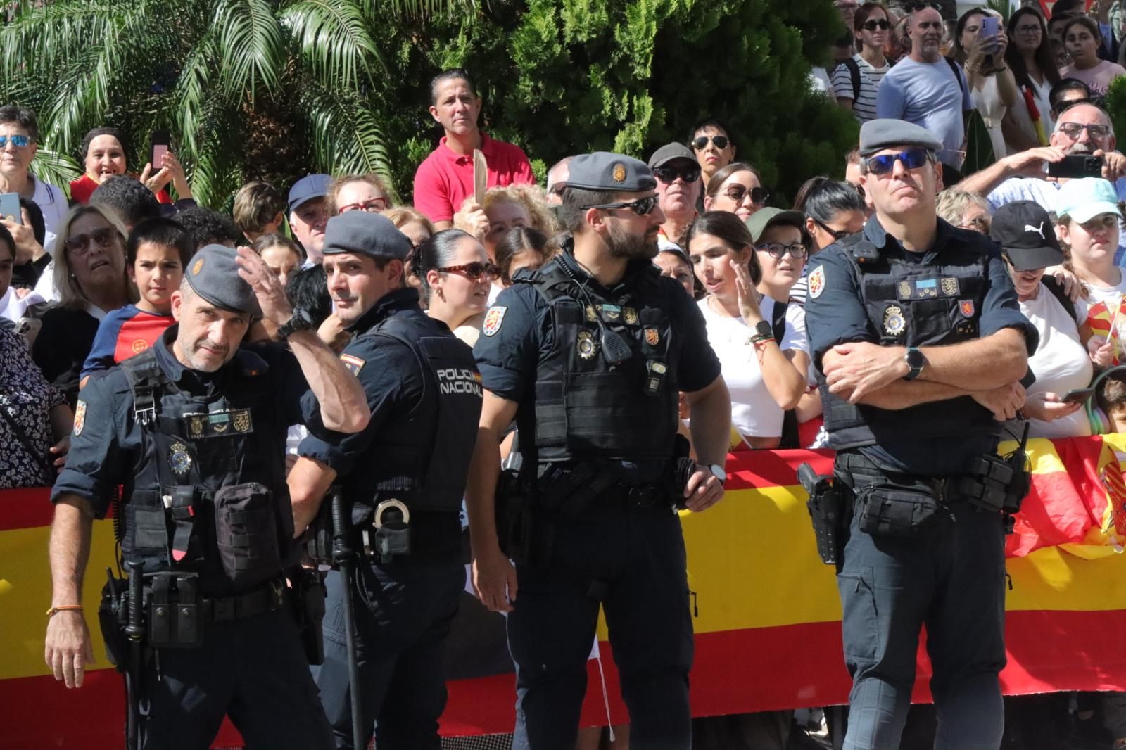 El gran despliegue de 1.800 efectivos que protege a los Reyes en Ceuta
