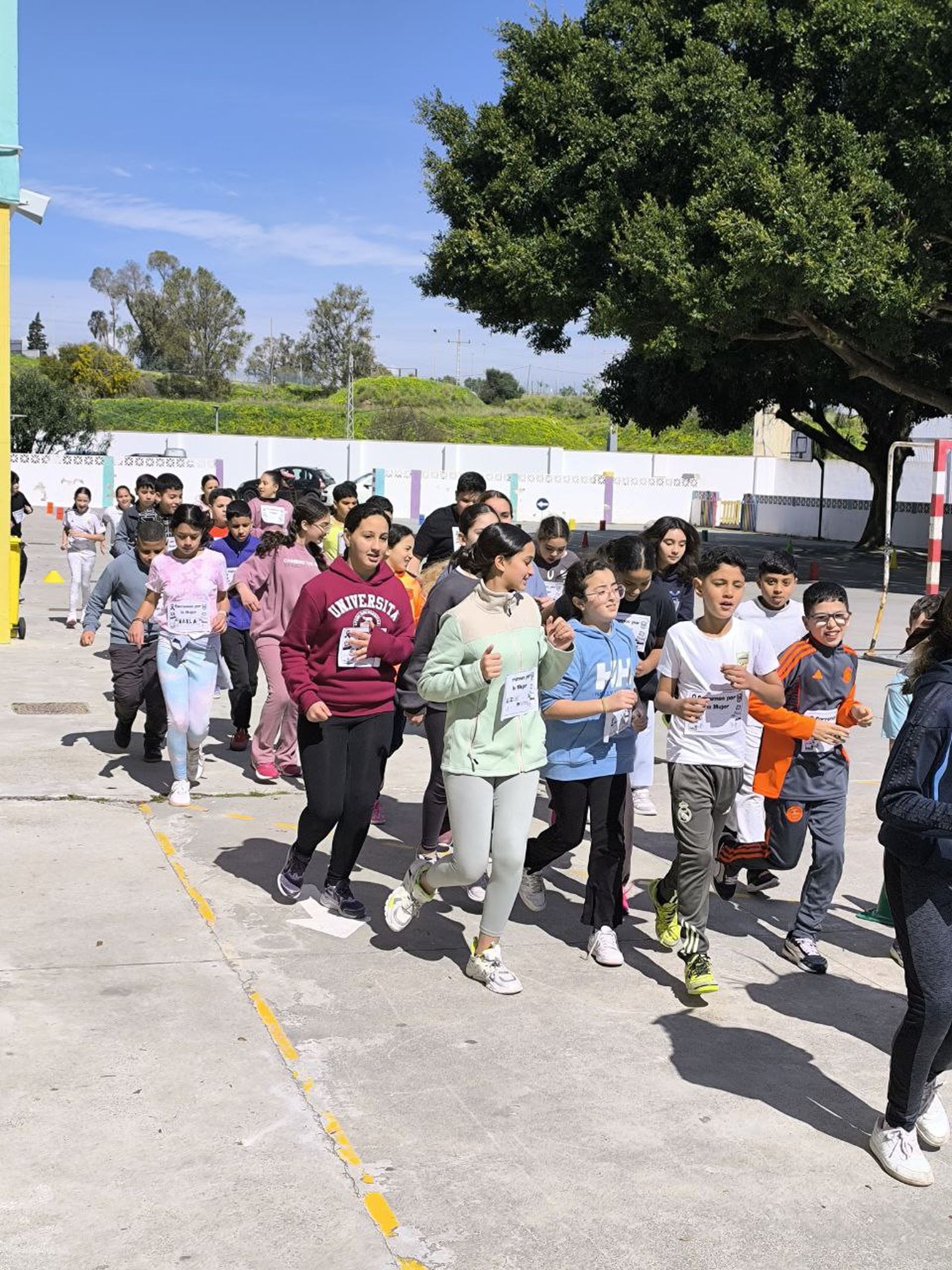 El 'Rey Juan Carlos I' corre por la igualdad