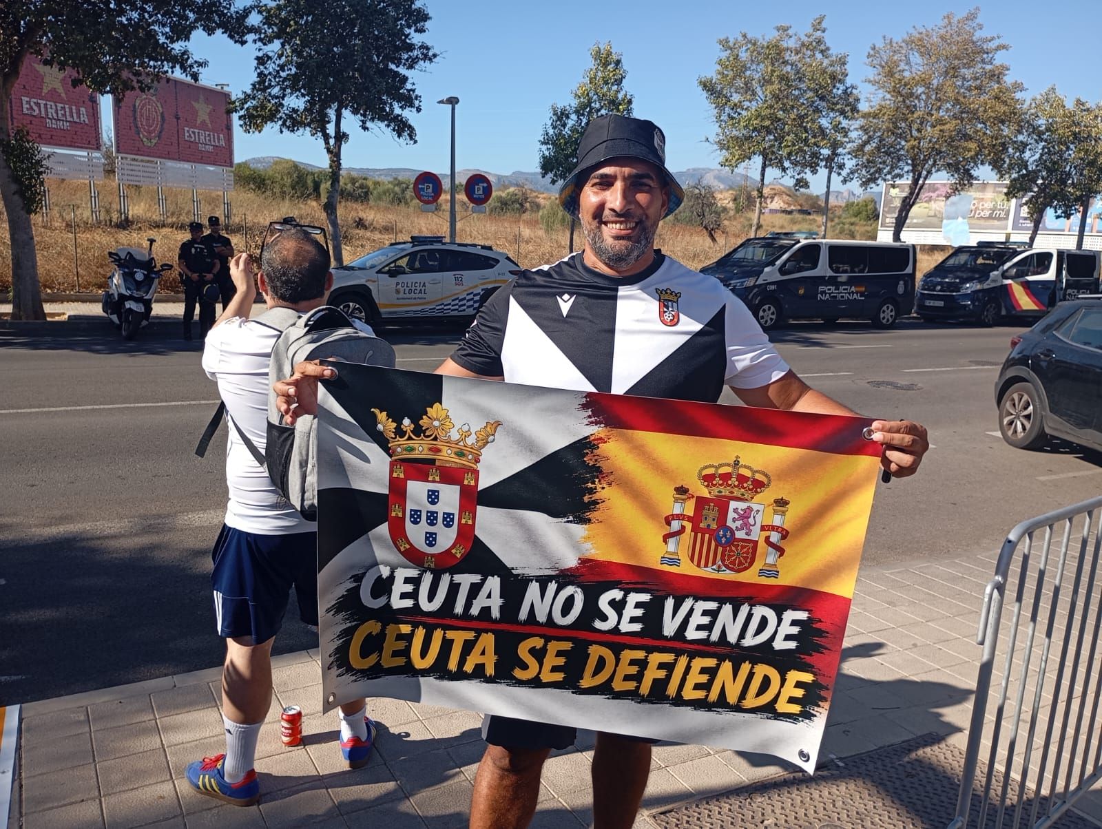 Gran  ambiente caballa antes de iniciar el encuentro ante el RCD Mallorca en el estadio Son Moix