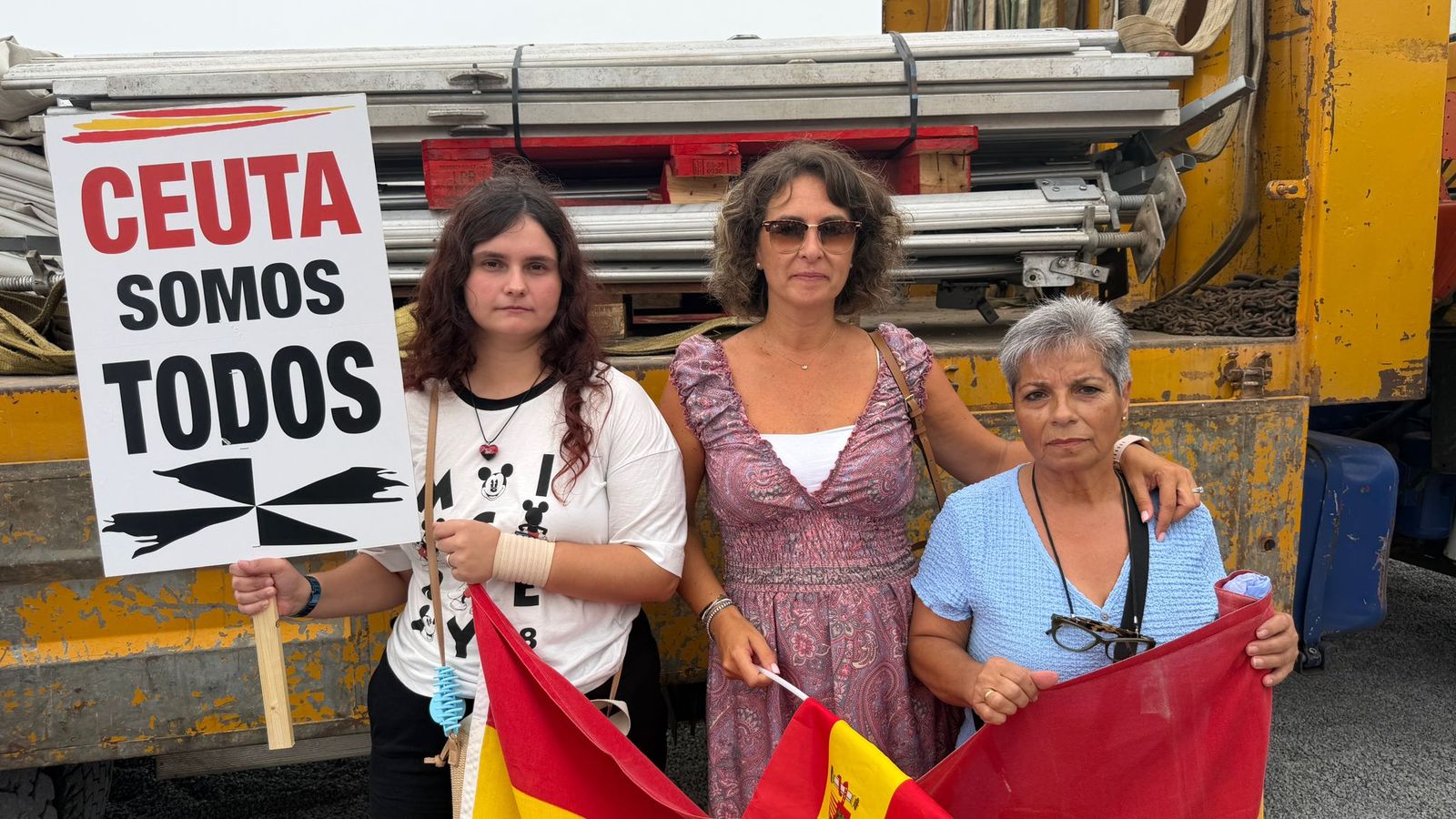 Ceutíes protestan contra la instalación de un recurso de acogida frente a la guardería de África y paralizan las obras