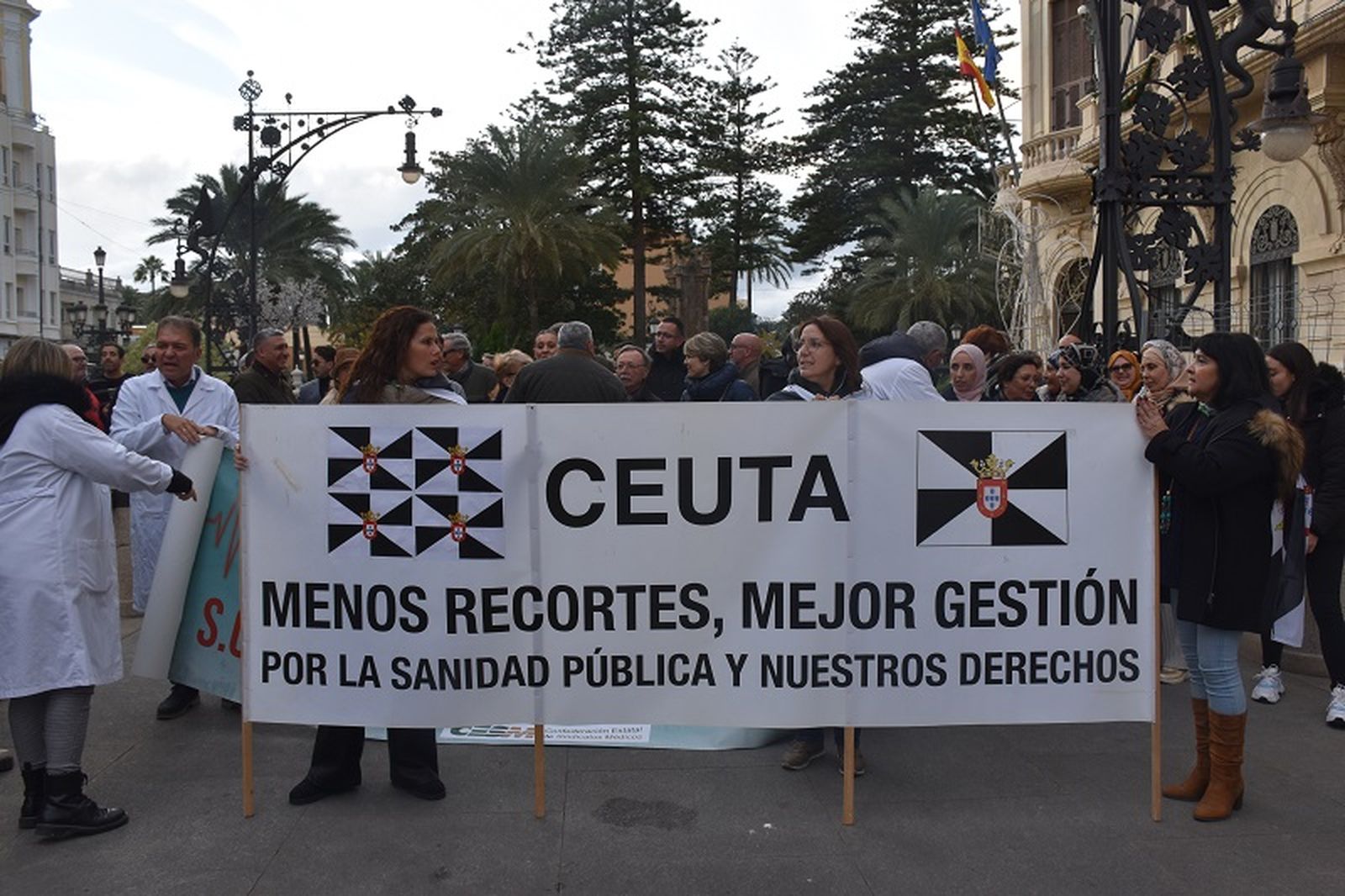 Pancarta de SATSE para la manifestación organizada por la plataforma 'Todos por una sanidad digna' el 20 de diciembre, / FOTO G.S.