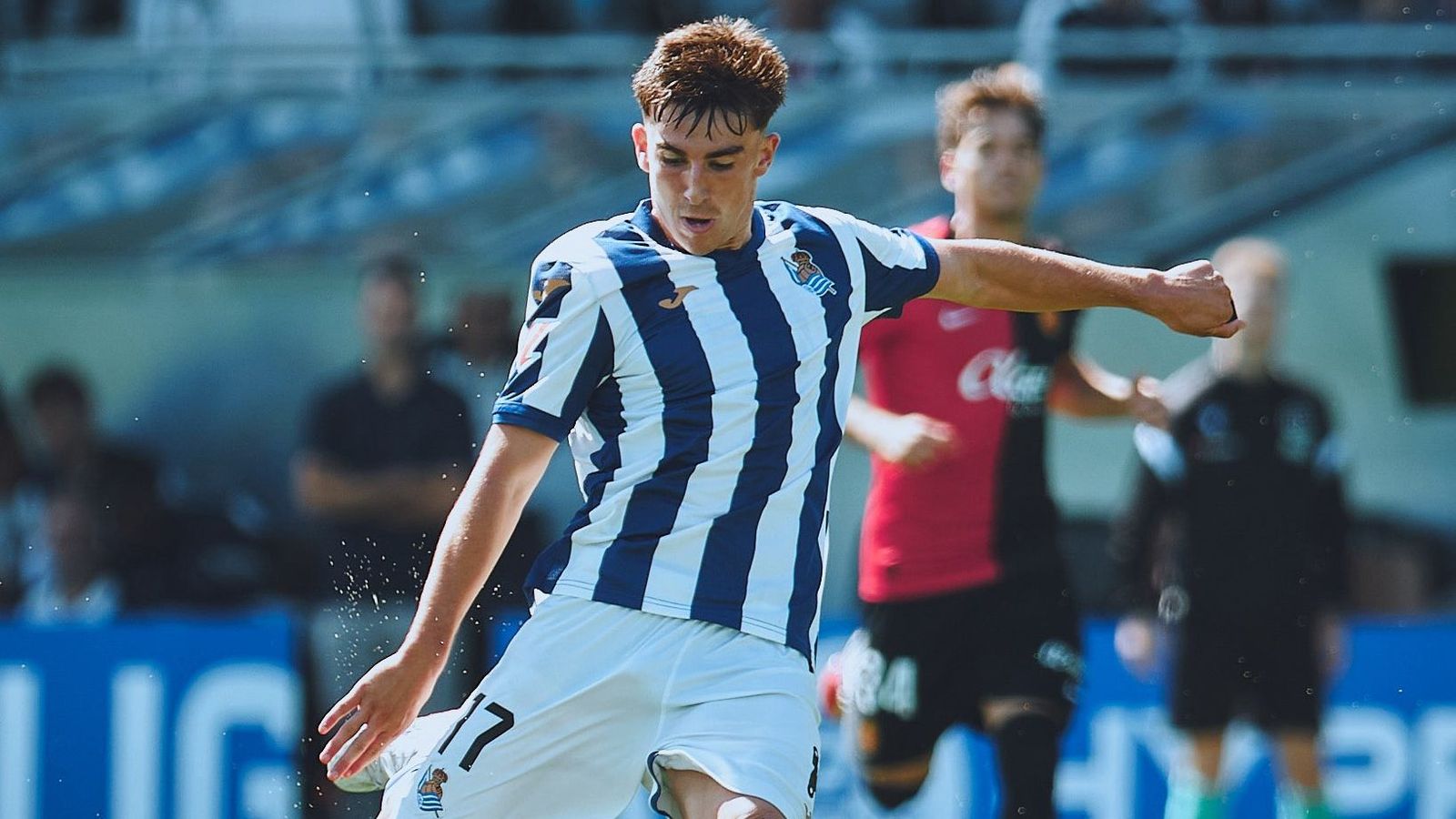Astiazarán ensaya un disparo ante el Mallorca