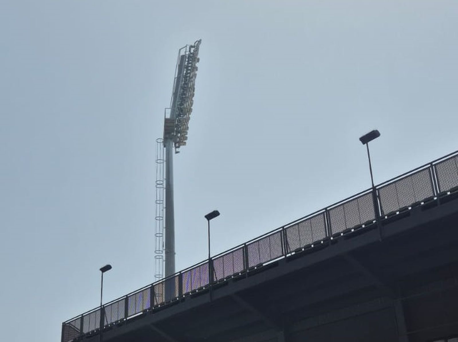 Nueva torreta de luz del 'Murube'