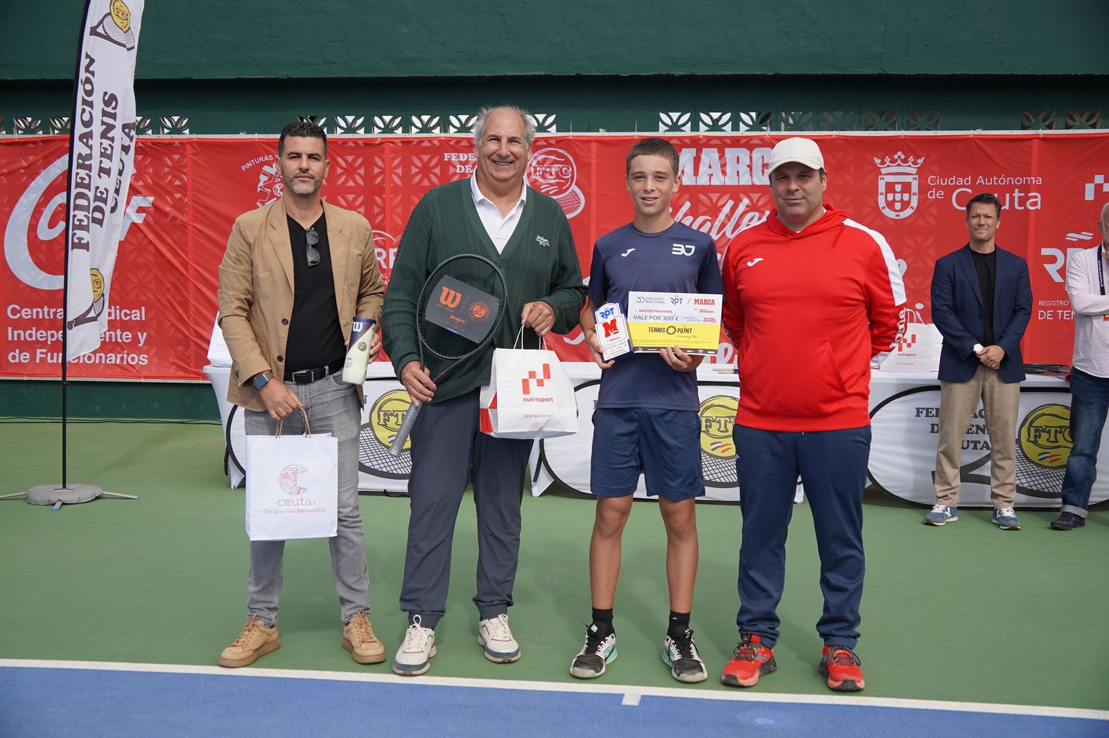 Las finales cierran un brillante 'Máster Nacional RPT Marca Junior Cup Ciudad de Ceuta-CSIF’