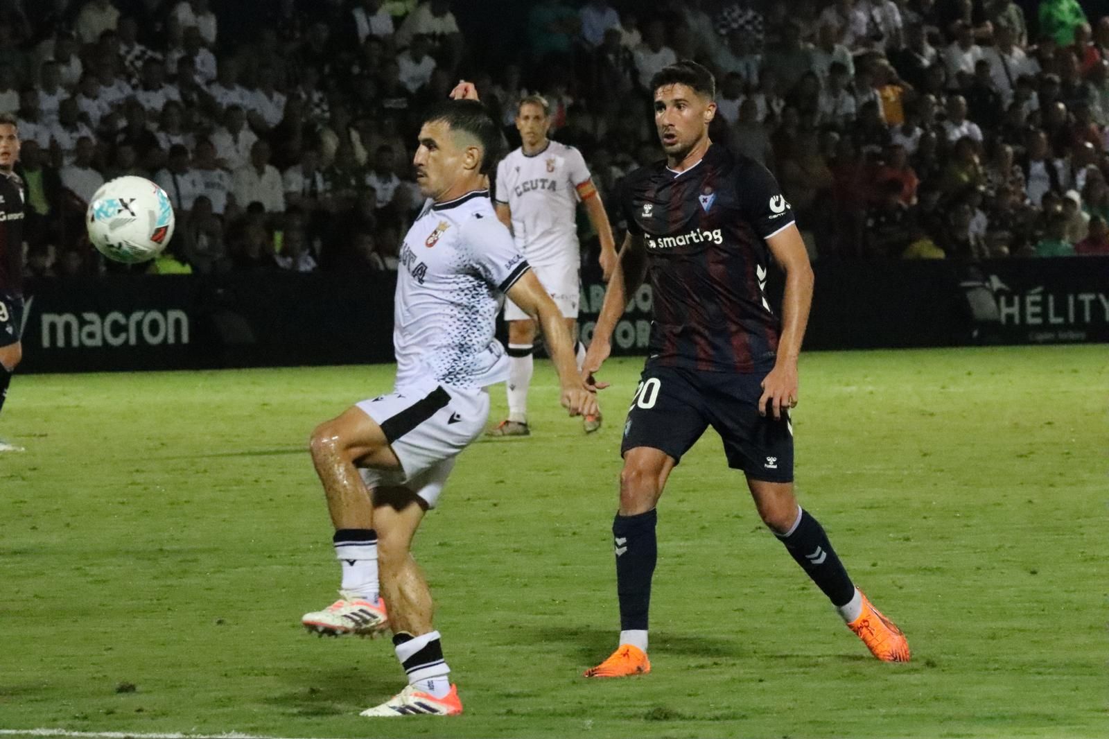La AD Ceuta prolonga su buena racha en el Murube