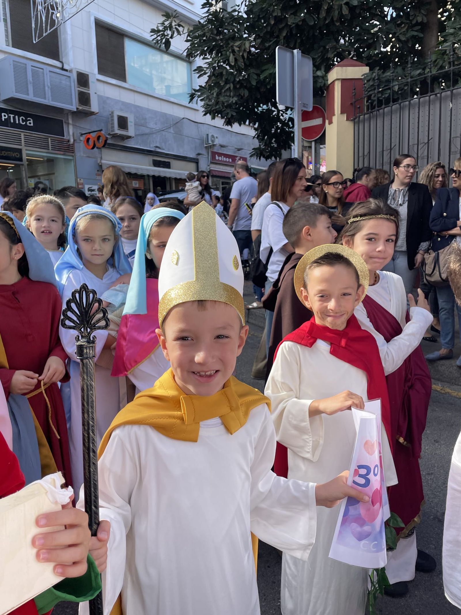 FOTOGALERÍA | Los más pequeños de La Inmaculada y San Agustín celebran el Día de Todos los Santos