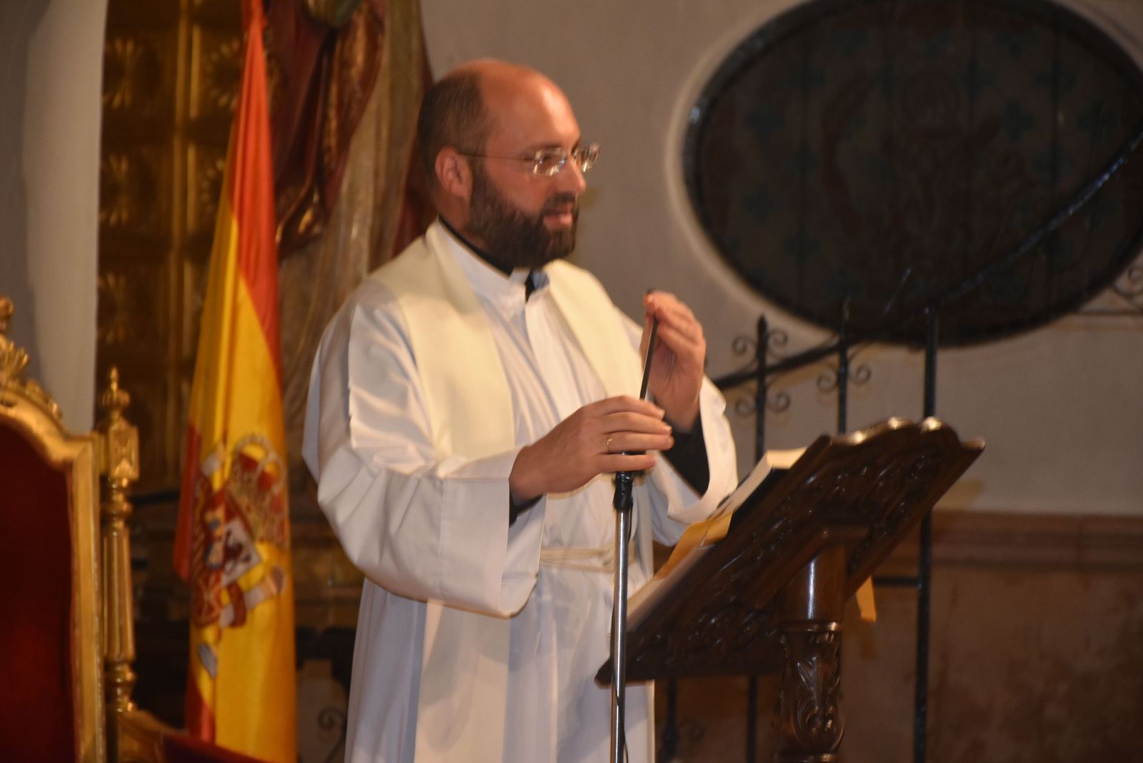 Ofrenda a la patrona y plegaria en Sidi Embarek