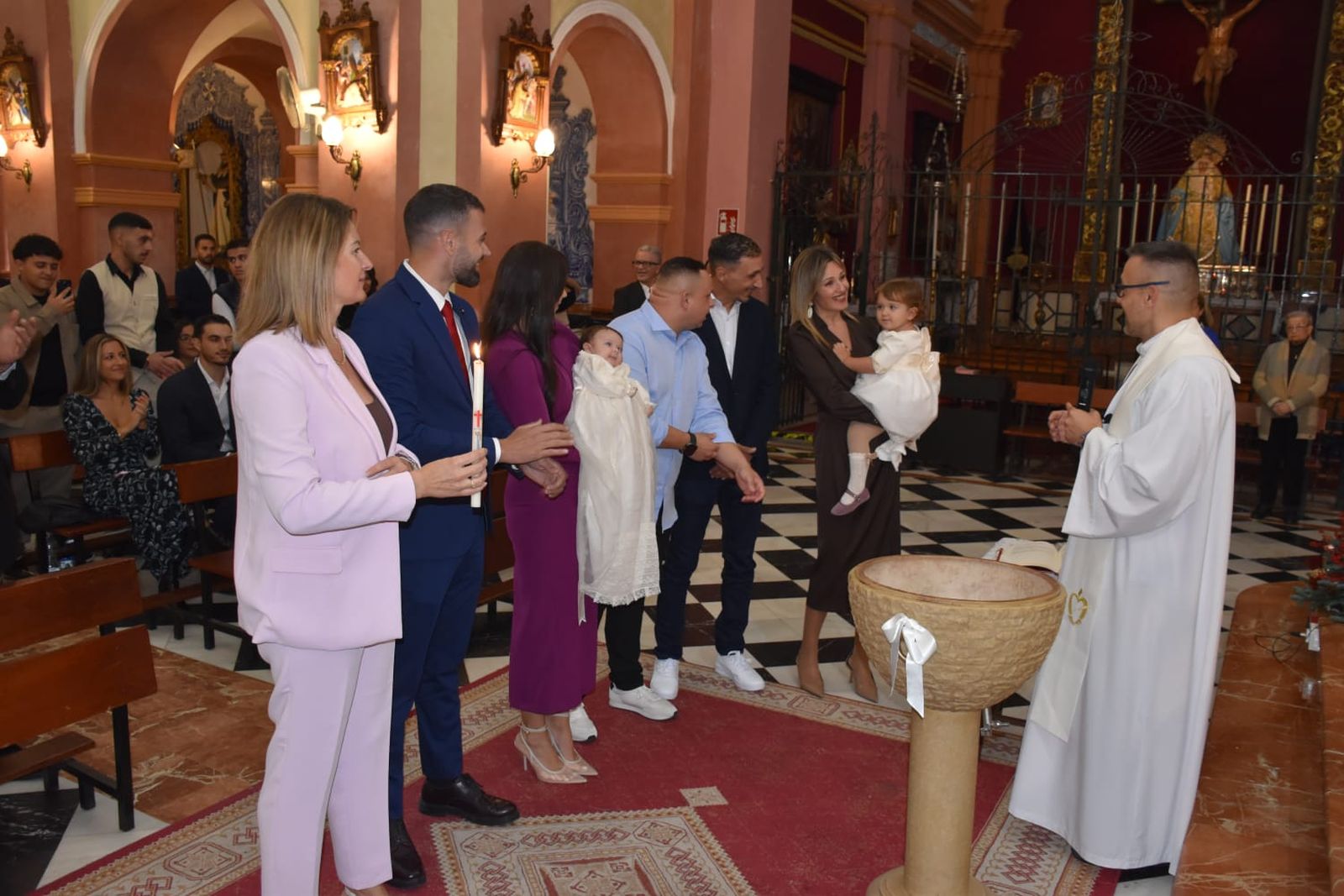 El bautizo de los hermanos Antonio y Jimena