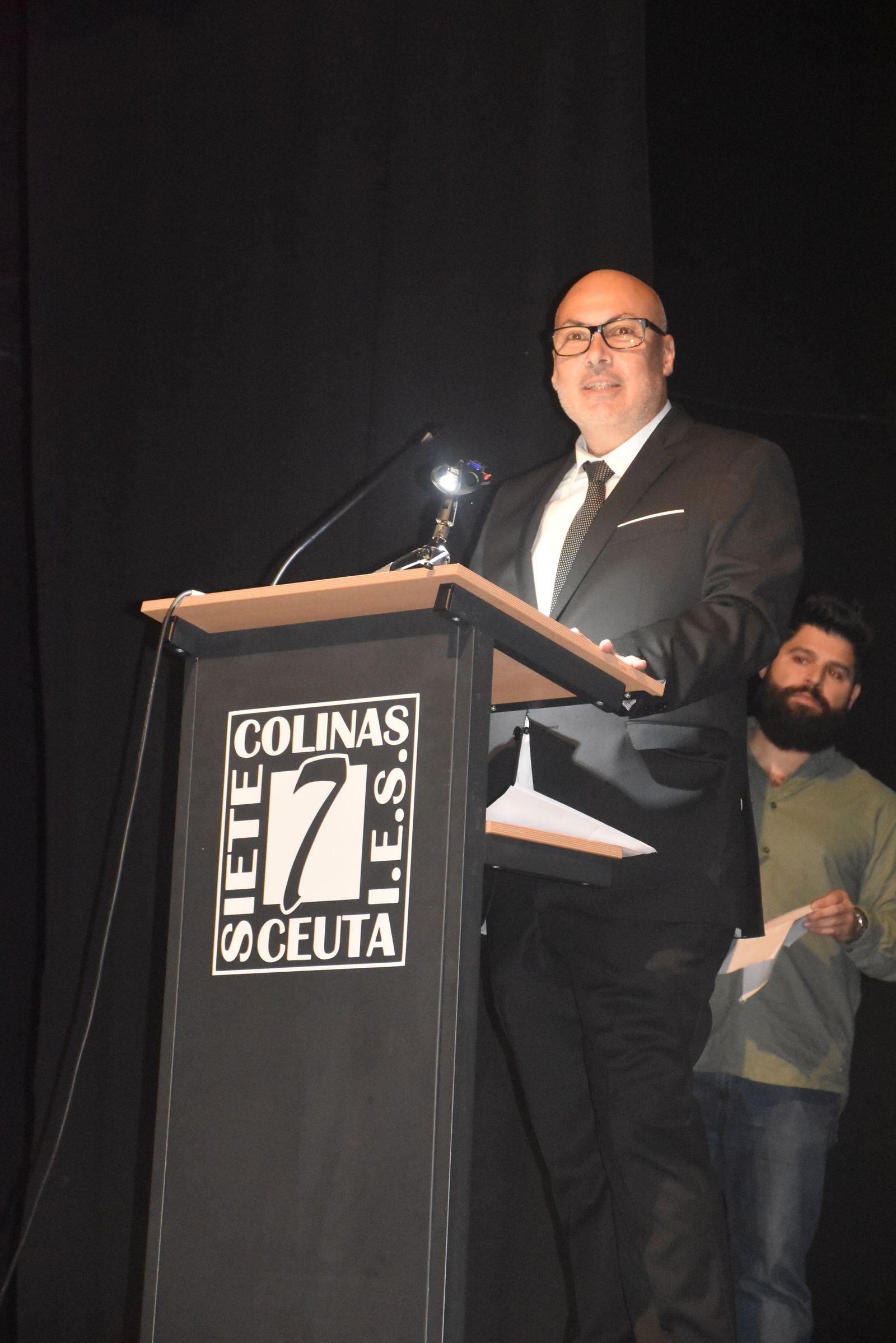 La promoción de Bachillerato del Siete Colinas “no quiere acabar el curso”, pero ya se ha graduado