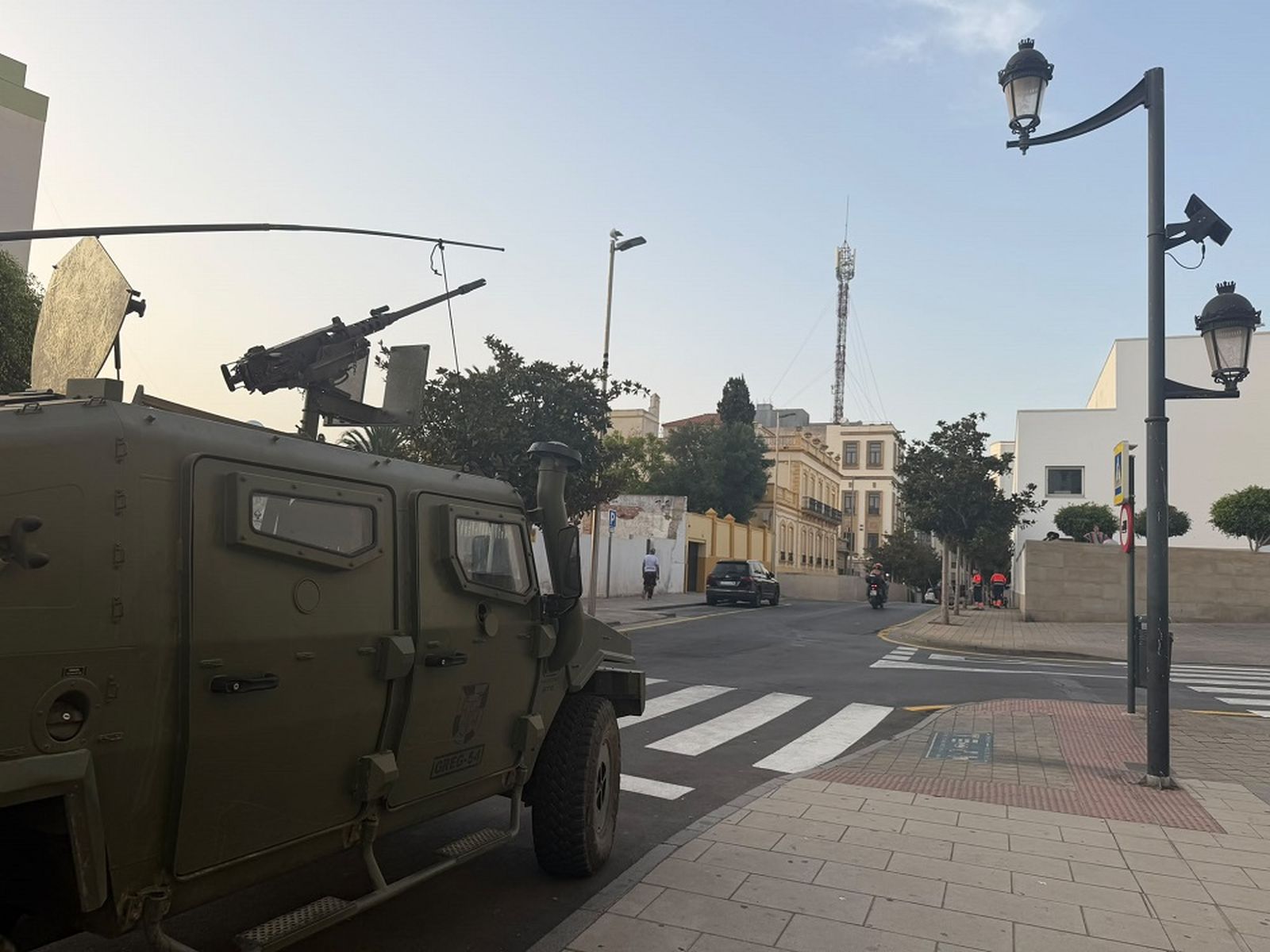 Parques de Ceuta pide más seguridad en su barriada tras la retirada de los militares