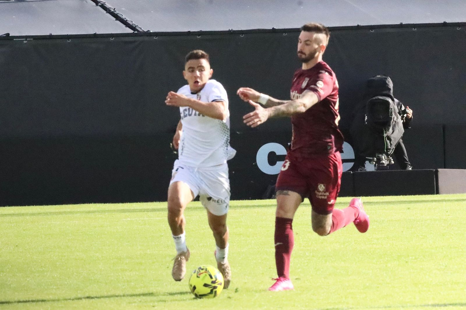 FOTOGALERÍA | El intenso encuentro entre la AD Ceuta y el Leganés en el Alfonso Murube