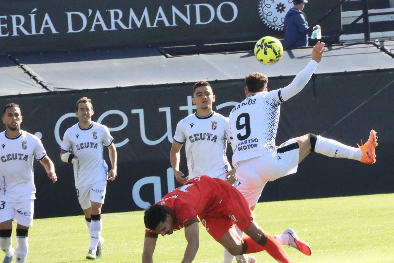FOTOGALERÍA | Así se vivió la sexta victoria ceutí en el Alfonso Murube
