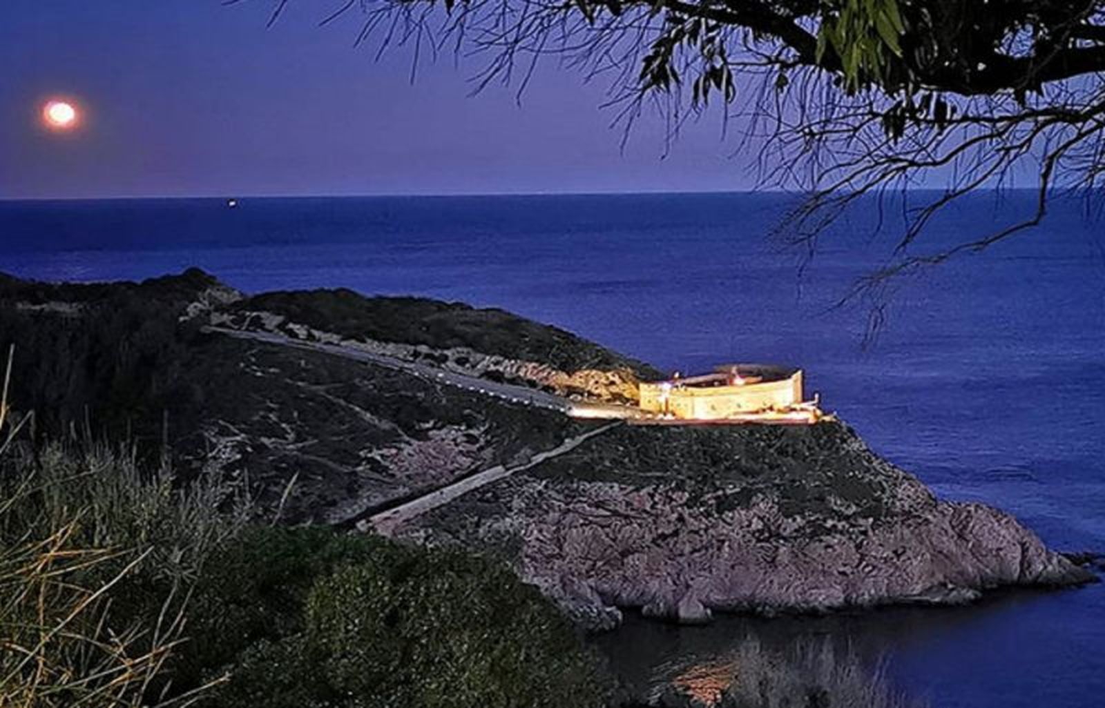 COMGECEU