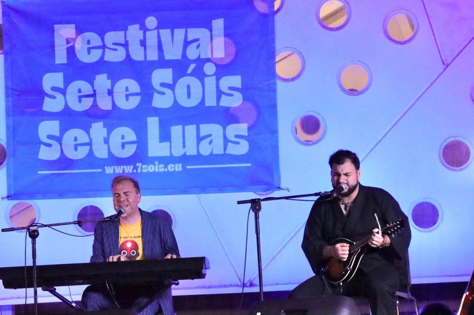 Concierto de 'Bridges on Mediterranean' en el Festival Sete Sóis Sete Luas