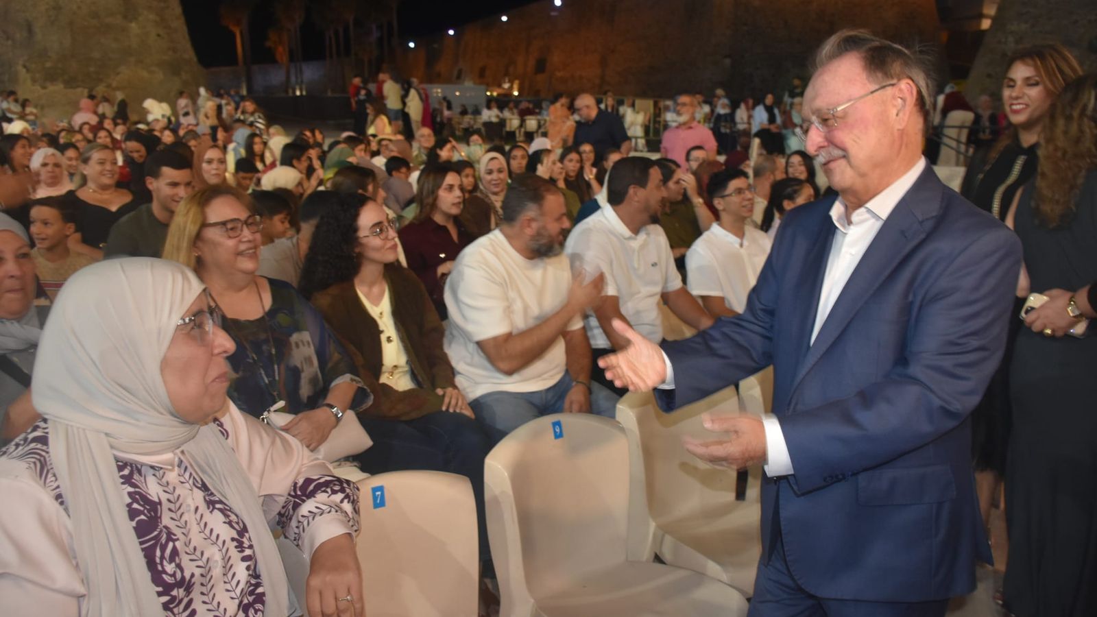 Maher Zain llena las Murallas Reales de música y seguidores