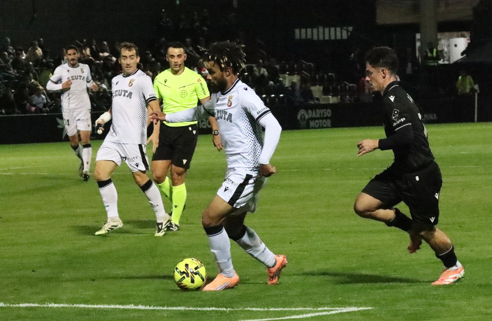 Así se vivió el enfrentamiento entre AD Ceuta - UD Almería a pie de campo