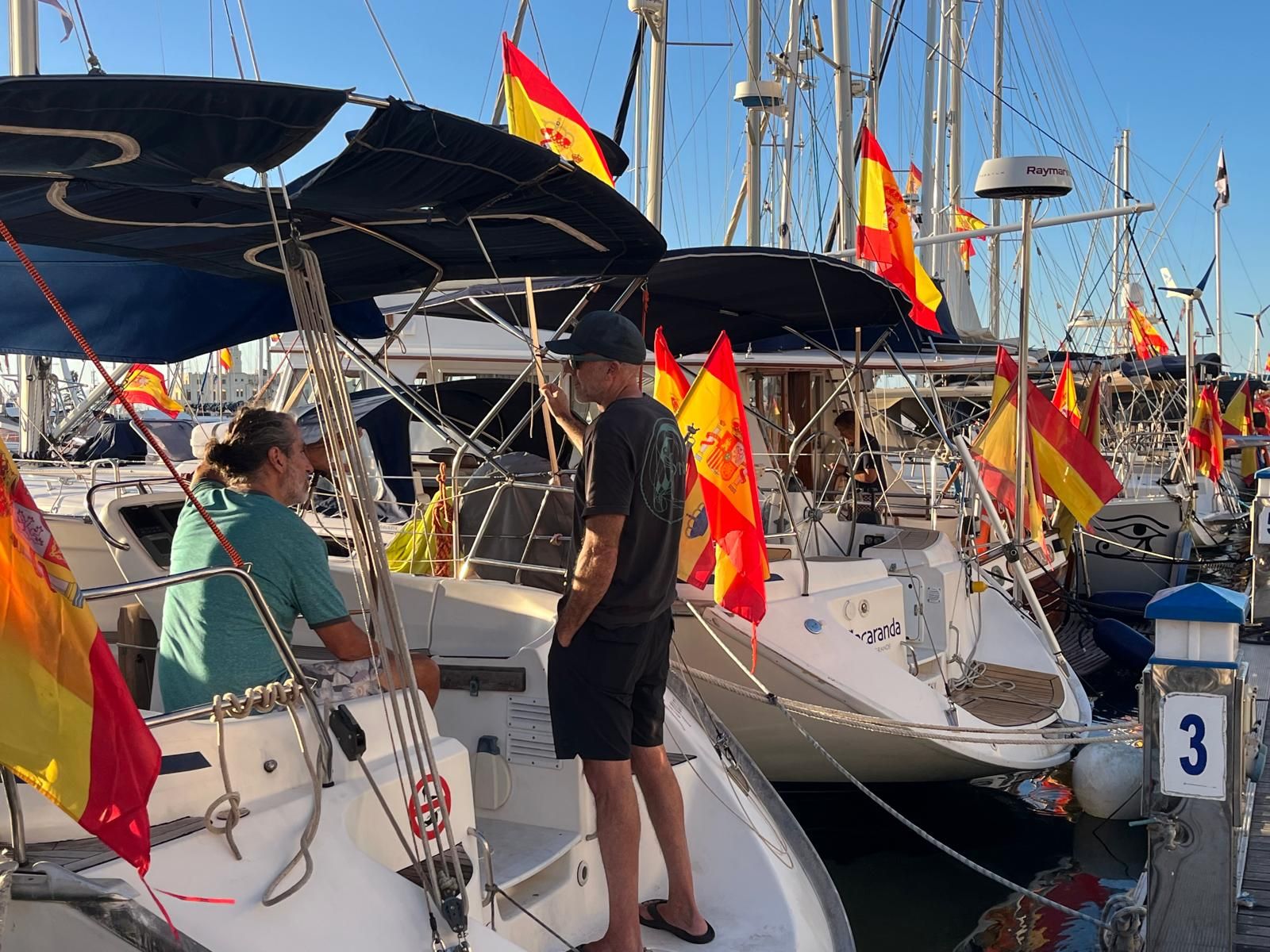 La flotilla solidaria este sábado en el Puerto Deportivo
