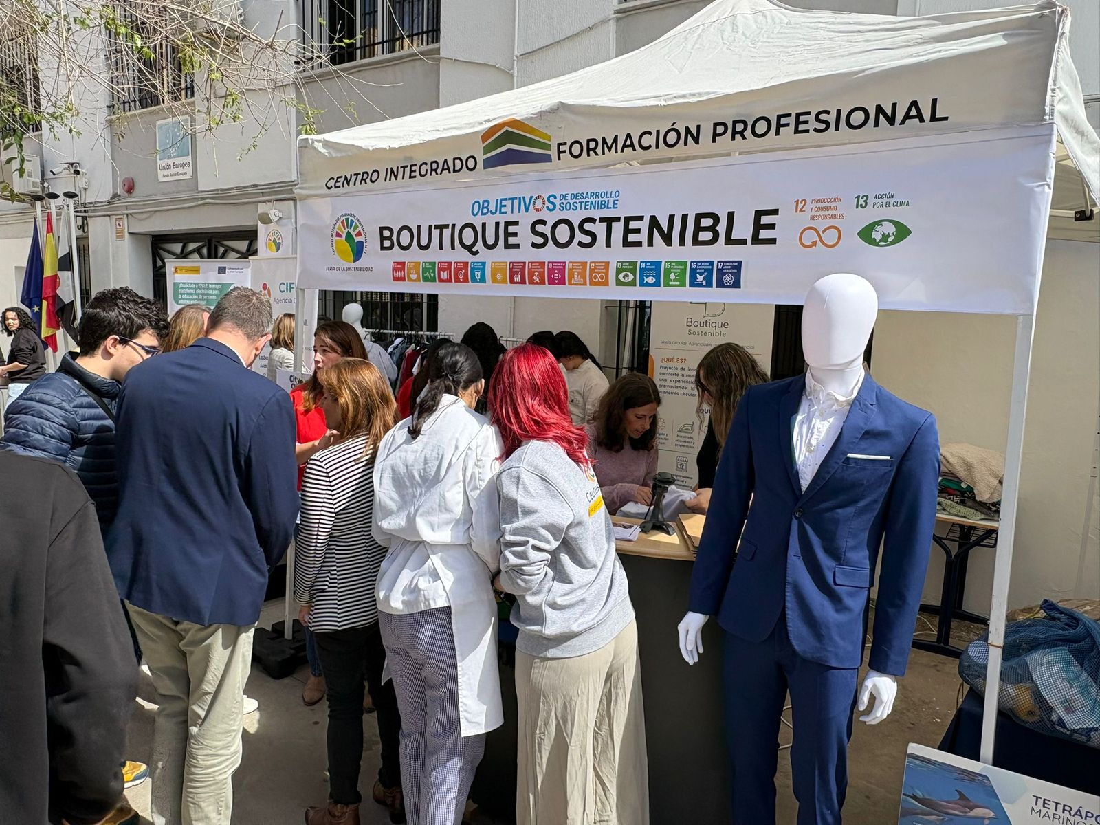 El CIFP nº 1 de Ceuta celebra su IV Feria de la Sostenibilidad con actividades, talleres y participación estudiantil para fomentar valores ambientales