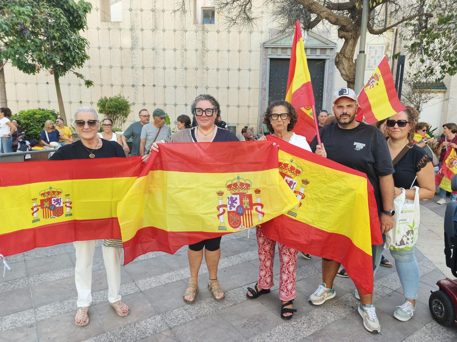 Movilización ciudadana en Plaza de los Reyes