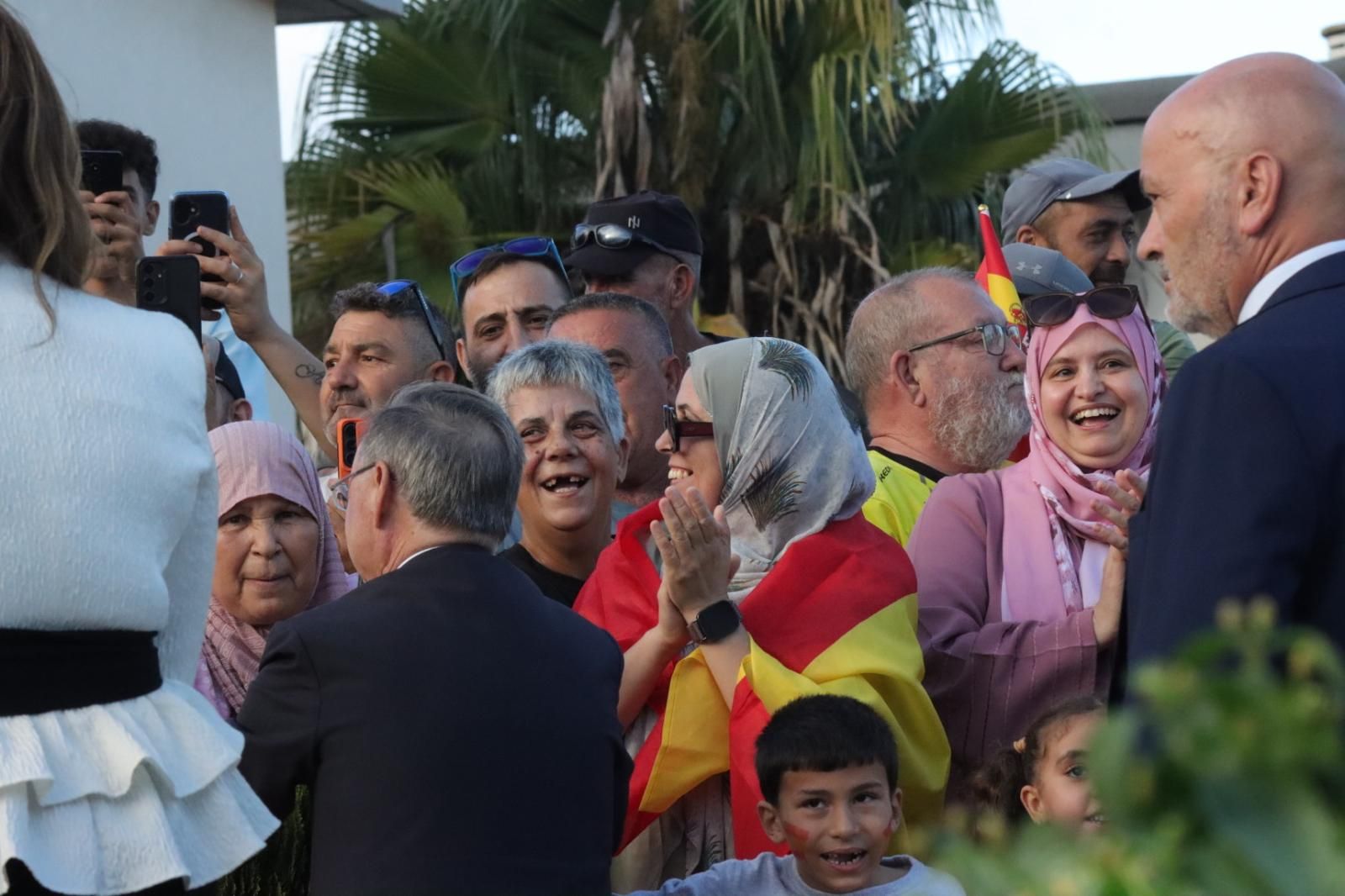 La barriada de Sidi Embarek muestra su amor por los Reyes