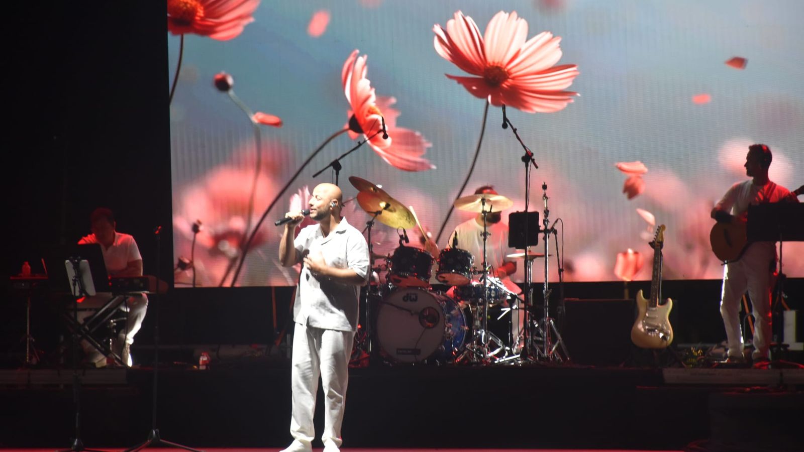 Maher Zain llena las Murallas Reales de música y seguidores