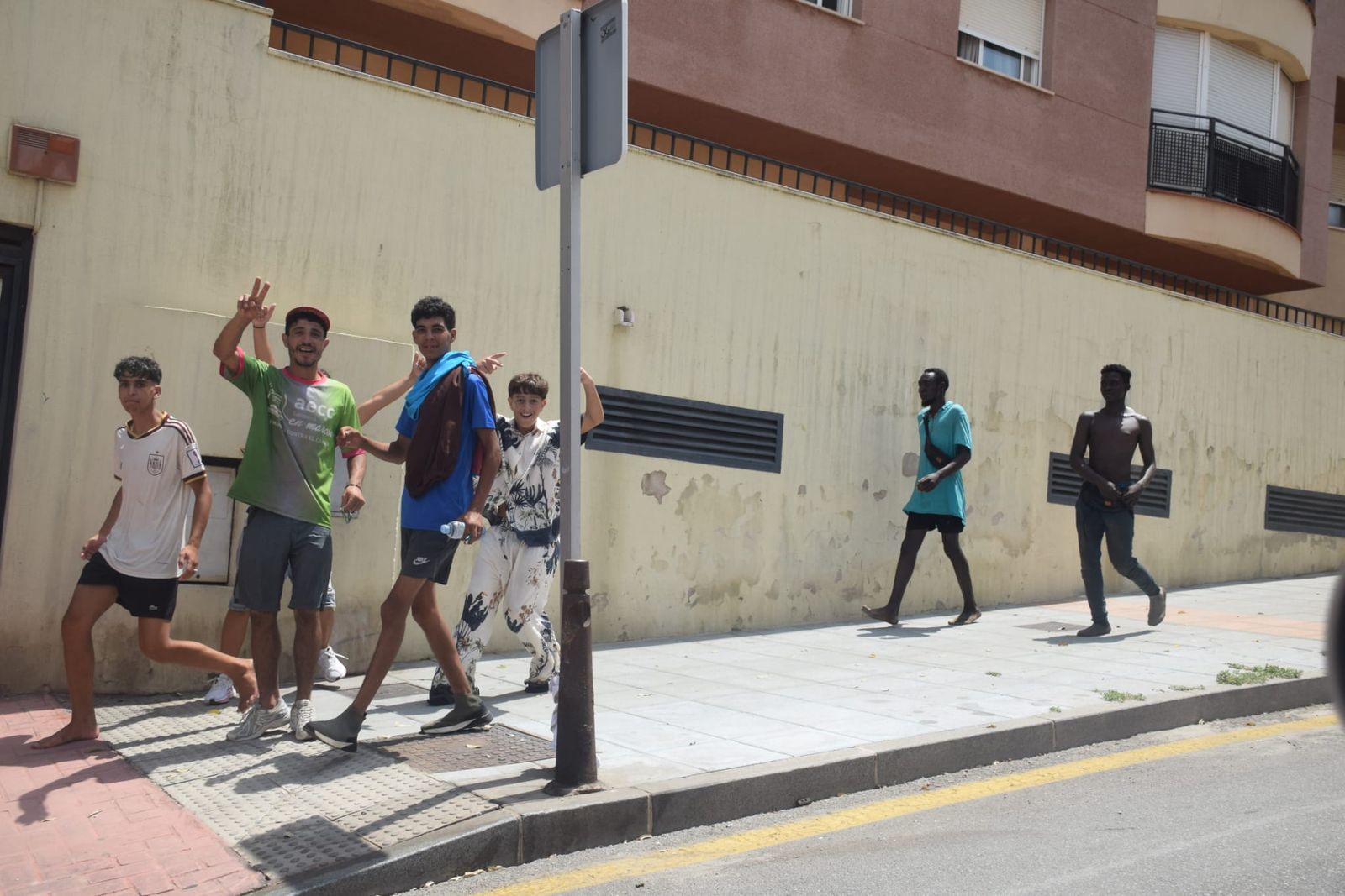 El jueves migratorio desde la lente de Nicol's