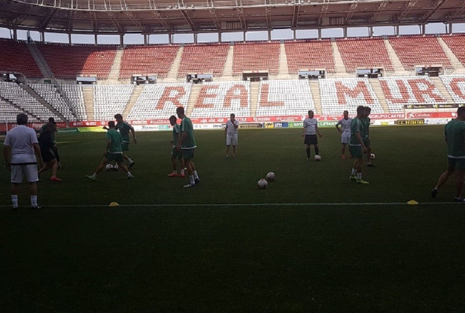 Ultimar 3condos La AD Ceuta FC se entrena en estadio la 'Nueva Condomina' de Murcia
