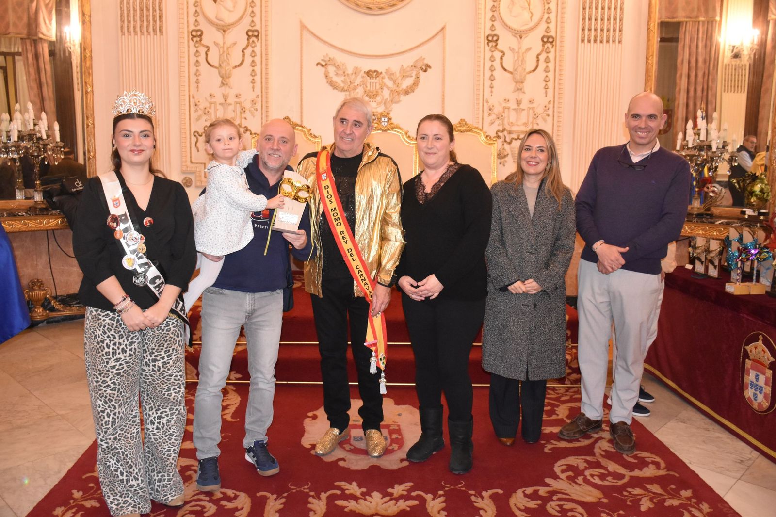 El Carnaval brilla por última vez este año con los premios de las cabalgatas
