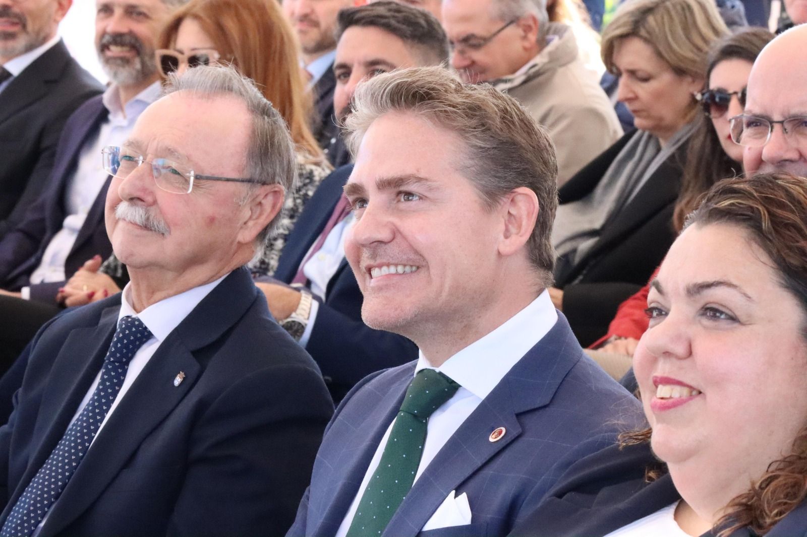 Primera piedra de la incubadora de alta tecnología Odissea