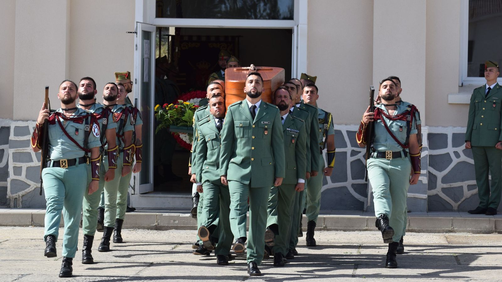 García Aldave dio su último adiós al Caballero Legionario Kevin Parra Mejías