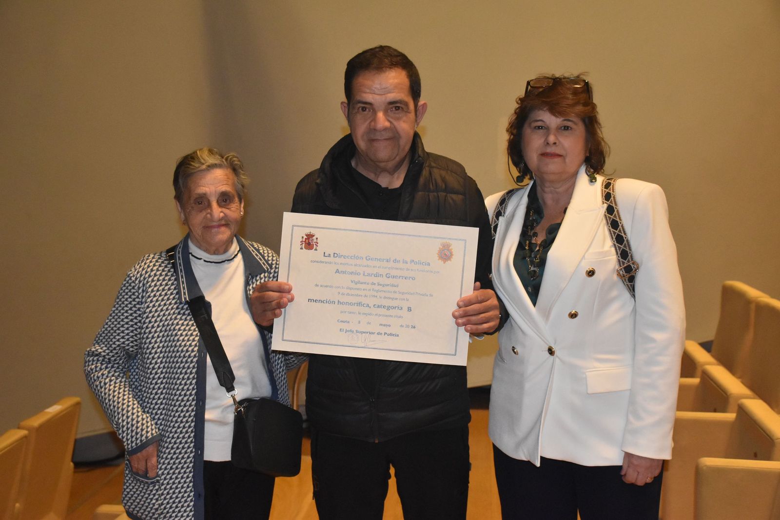 La seguridad privada celebra en el Revellín el día de la profesión