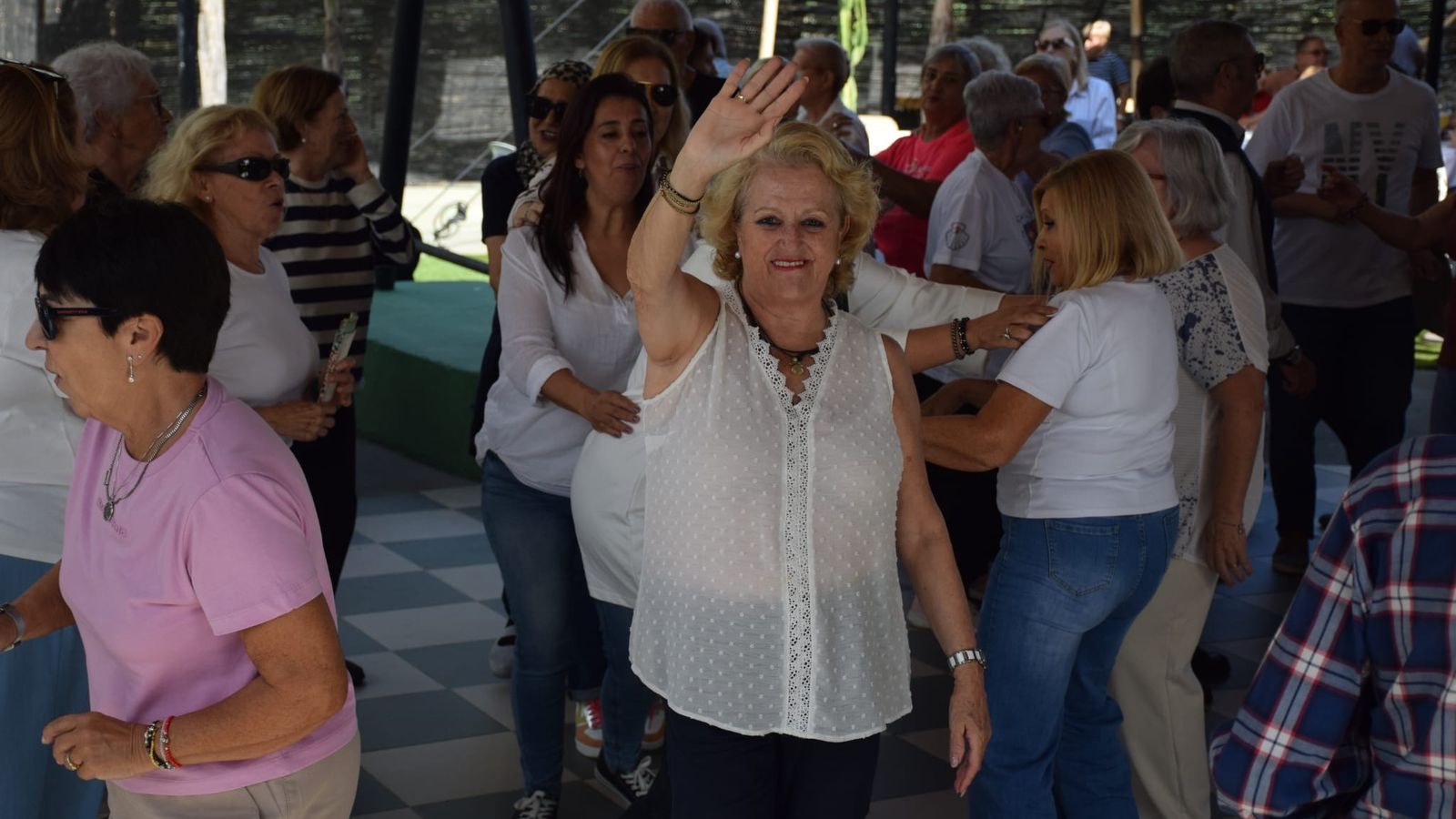 'La Mochila' de los mayores en Los Jardines del Sarao.