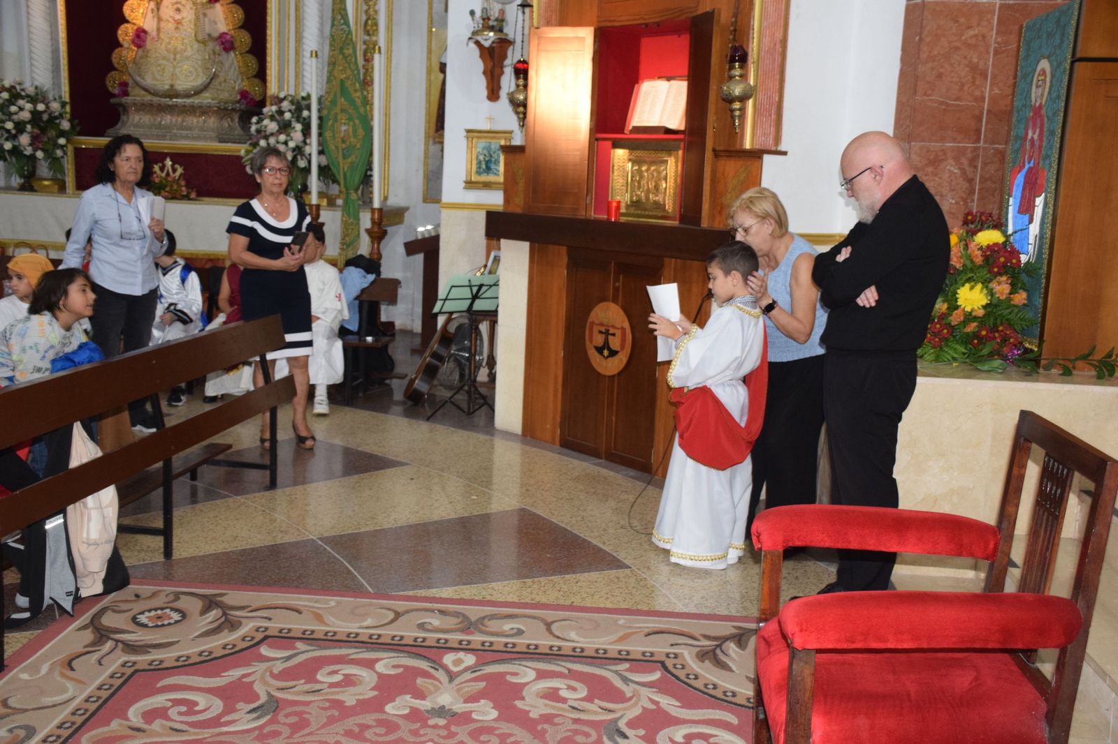 FOTOGALERÍA | Celebración del Día de Todos los Santos en la parroquia de Santa Teresa