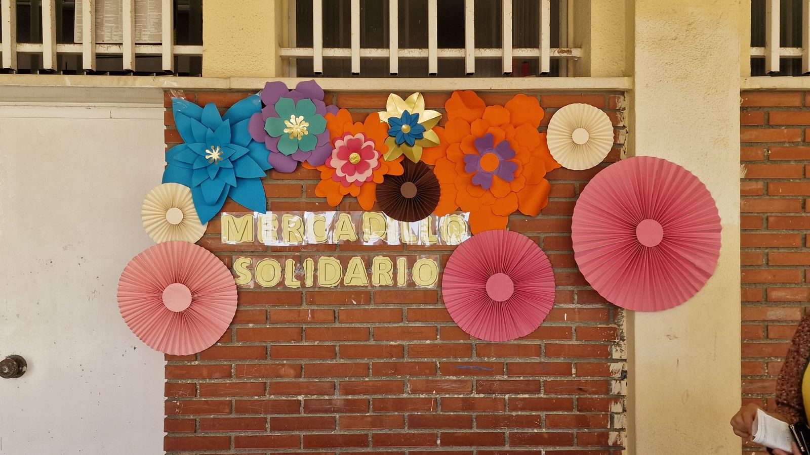 El CEIP Juan Morejón celebró este jueves su IV Mercadillo Solidario a beneficio de la Asociación TDHA Ceuta