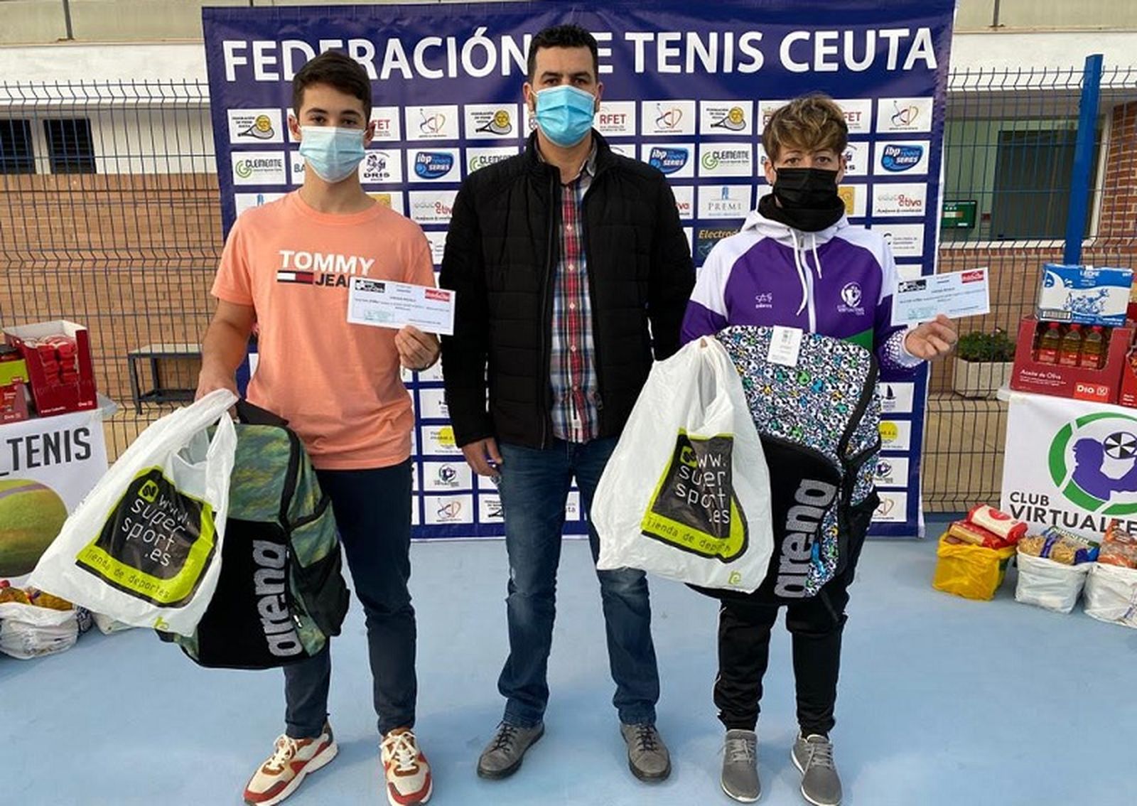 4557_foto-entrega-de-premios-sorteo