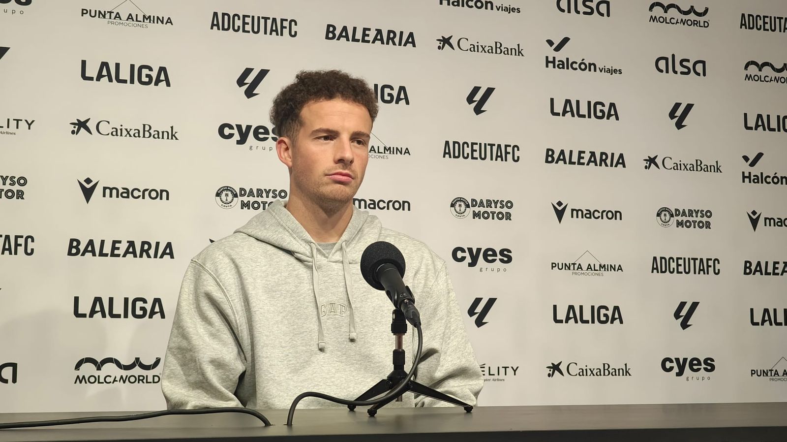 Yago, en la rueda de prensa