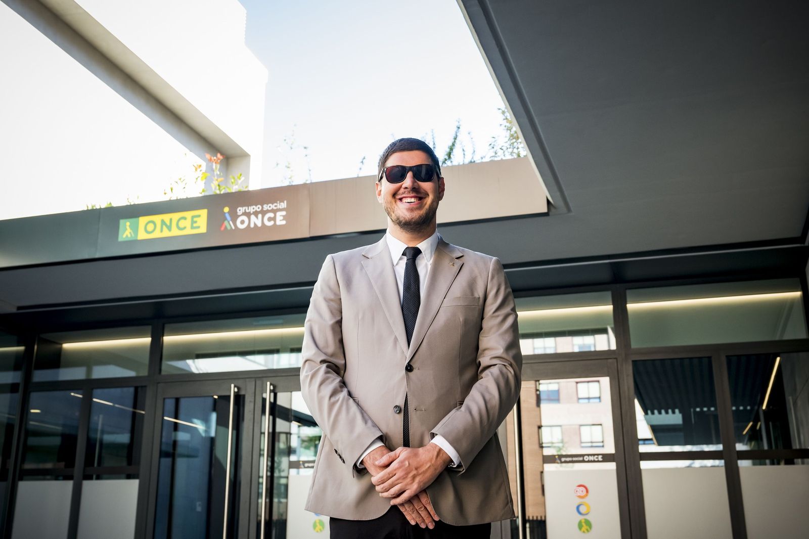 El gerente de Fundación Baja Visión, Adonay Viera, en las dependencias de la ONCE