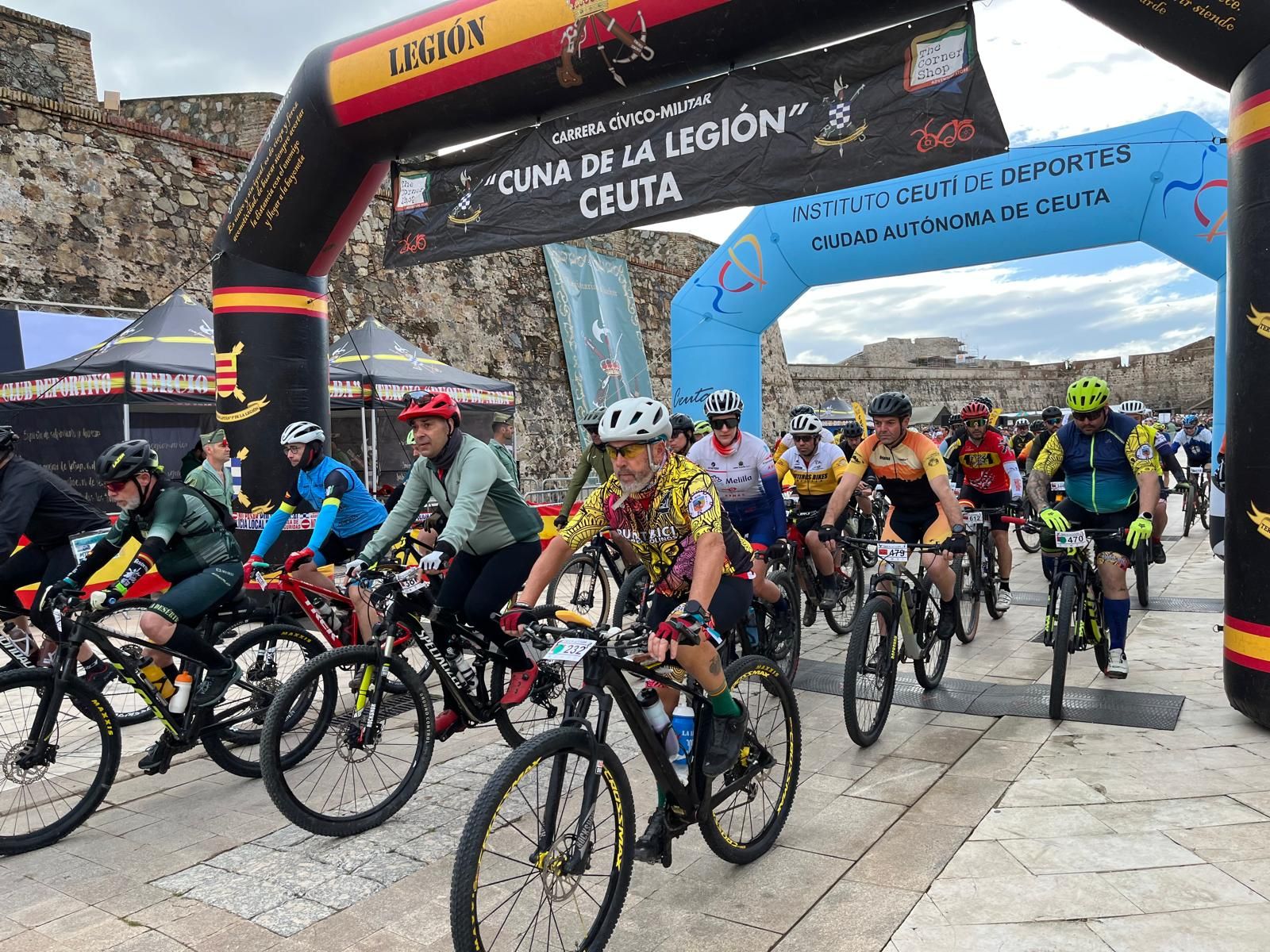 La previa y el inicio de la X Cuna de la Legión a través del objetivo de Reduan