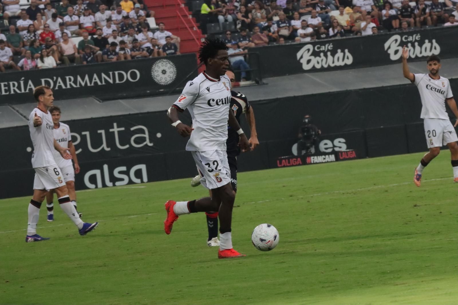 El partido  AD Ceuta-Celta Fortuna en imágenes